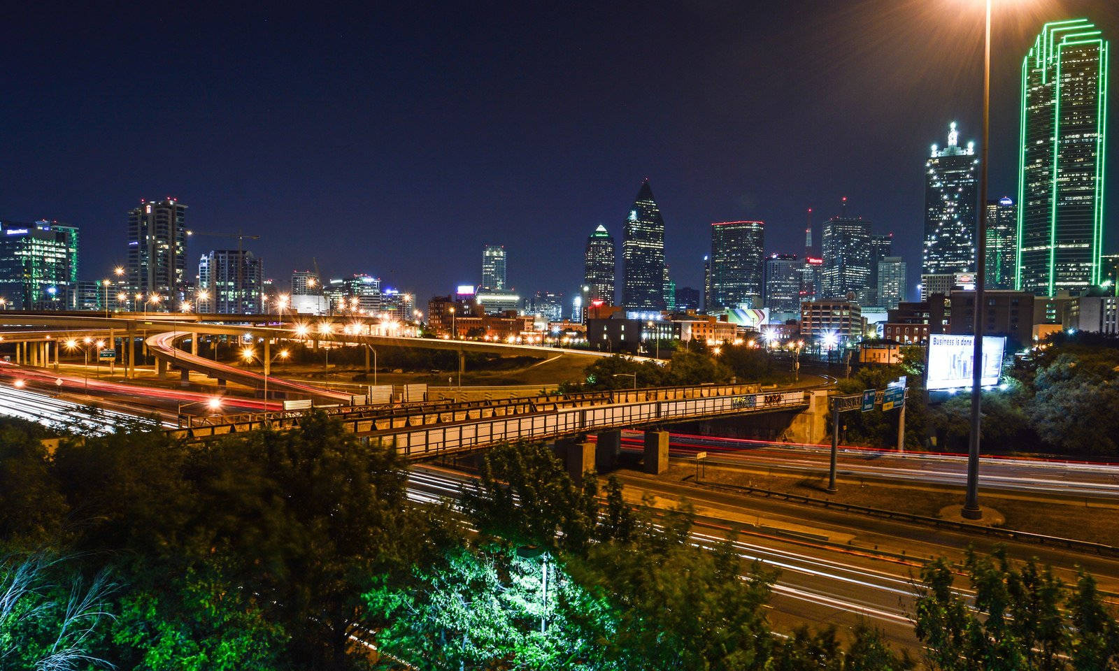 Dallas Skyline, highway, skyway, HD Desktop Wallpaper