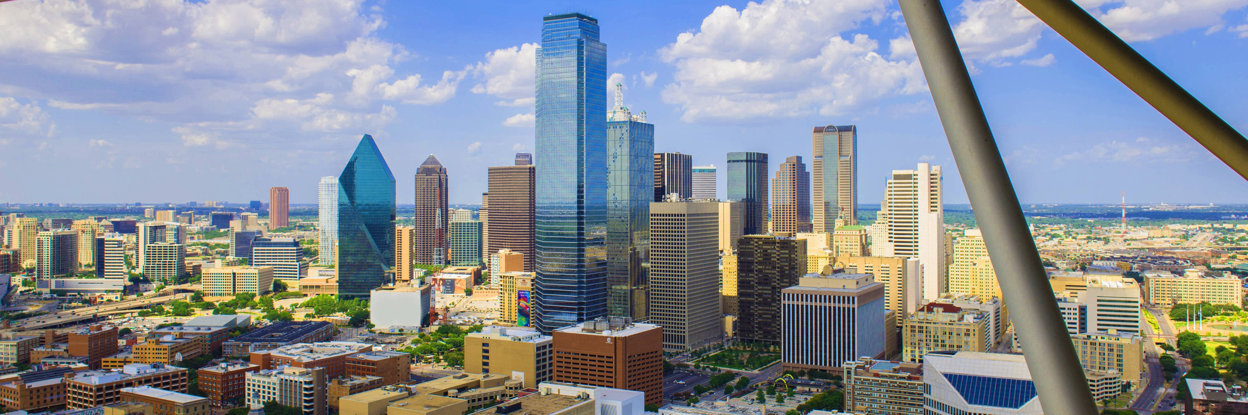 Dallas Skyline, glass skyscrapers, bright blue sky, 4K Desktop Wallpaper