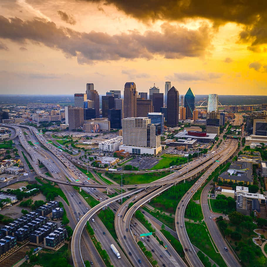 Dallas skyline, sunset, golden clouds, SD Desktop Wallpaper