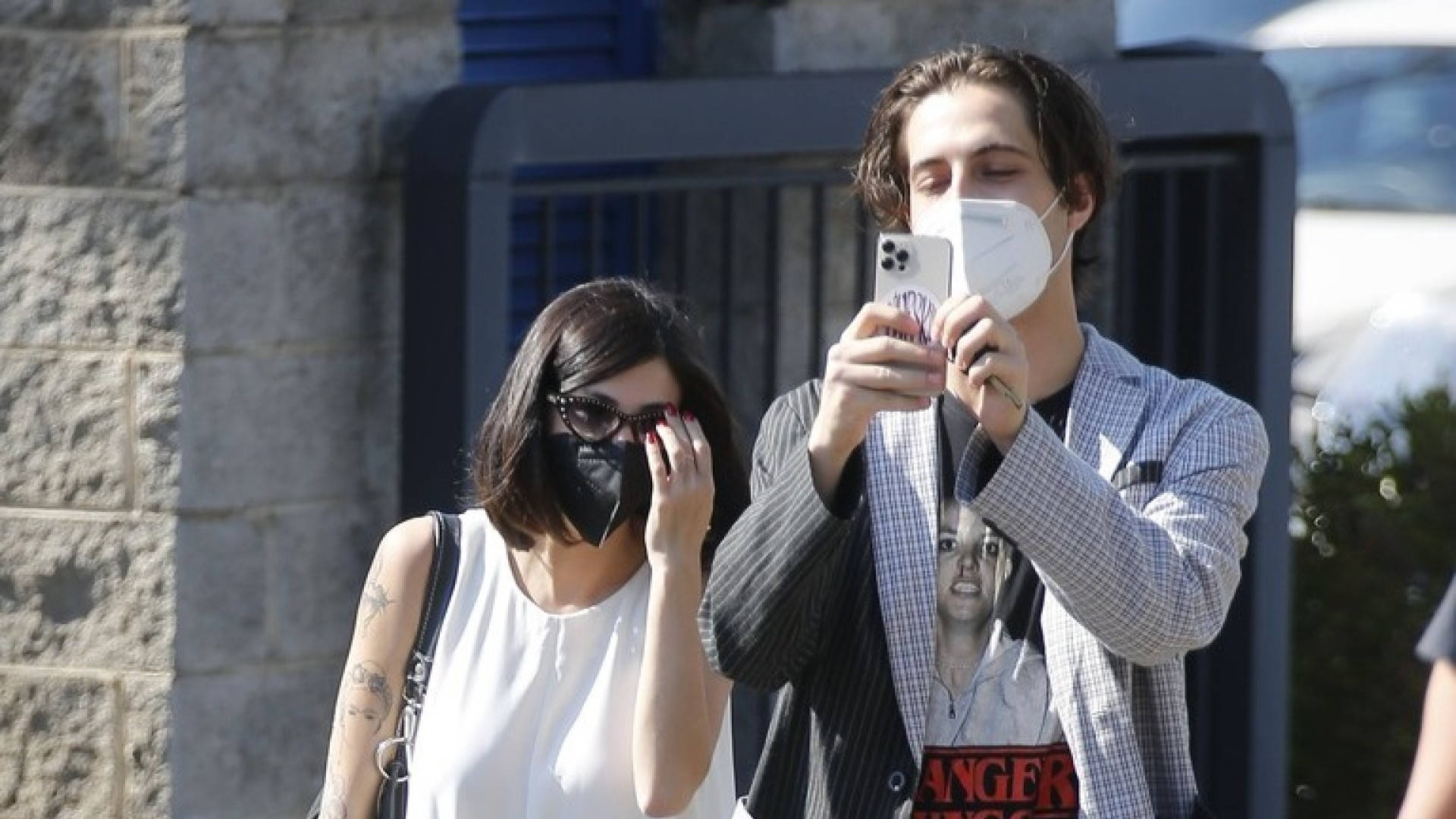 Damiano David, girlfriend, face masks, Full HD Desktop Wallpaper