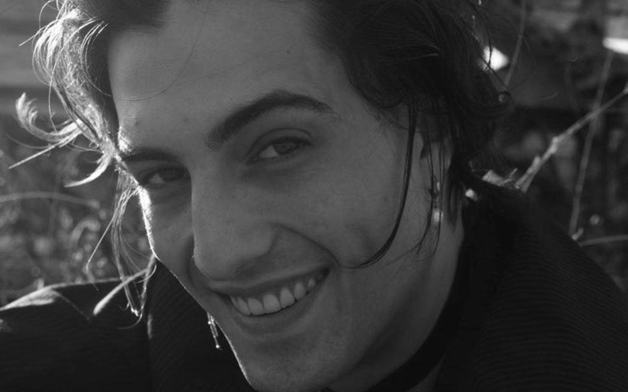 Damiano David, dimple, black and white, HD Desktop Wallpaper