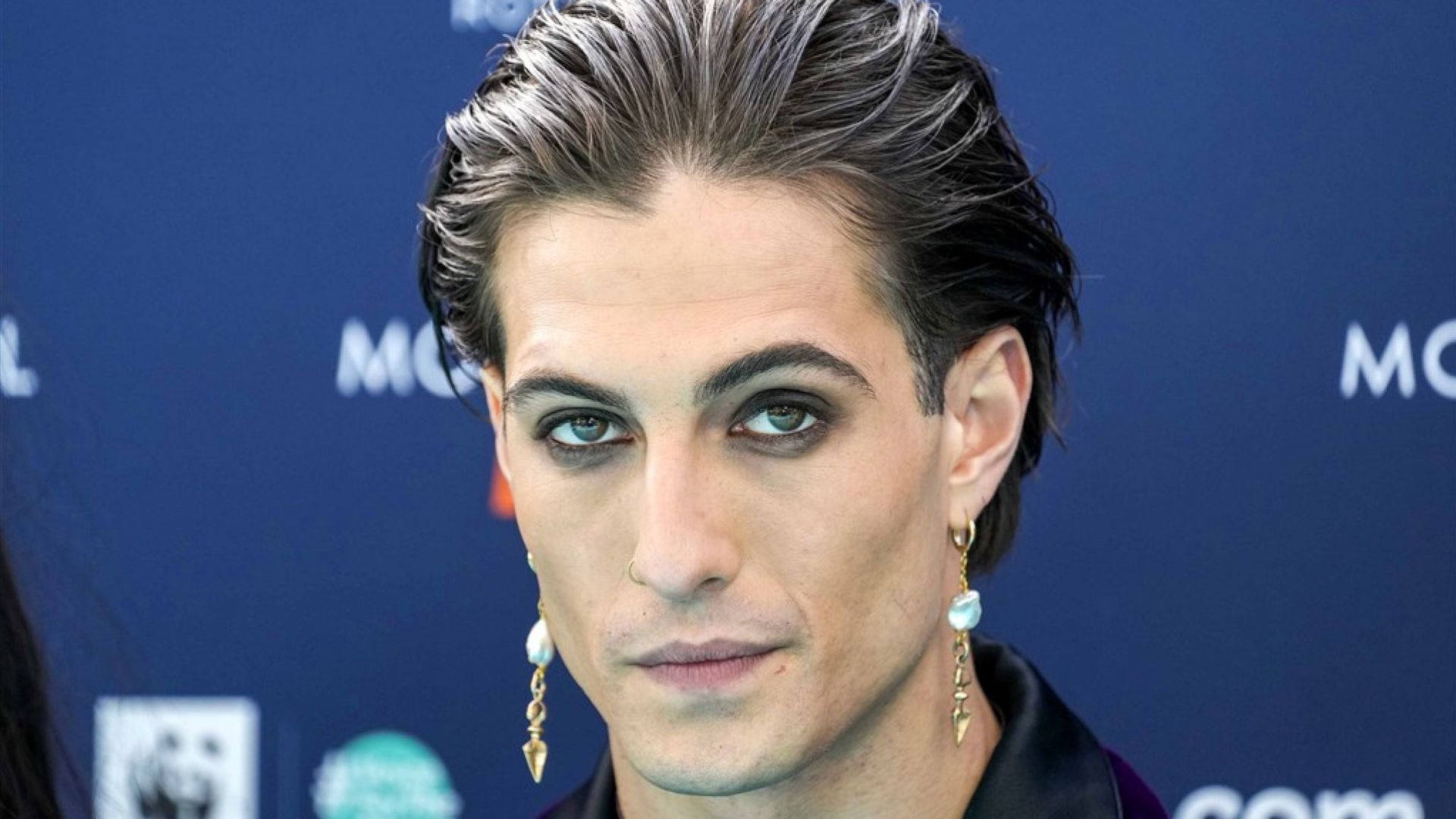 Damiano David, brush-up hairdo, dark hair, Full HD Desktop Wallpaper