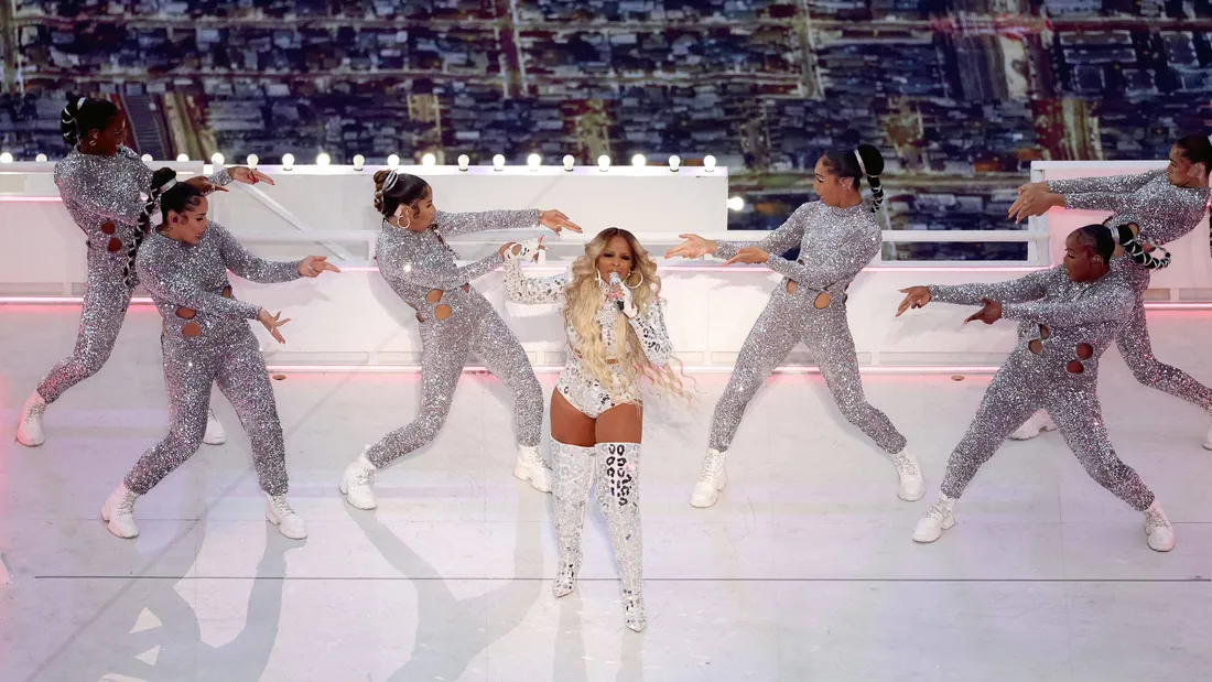 Dance Pose