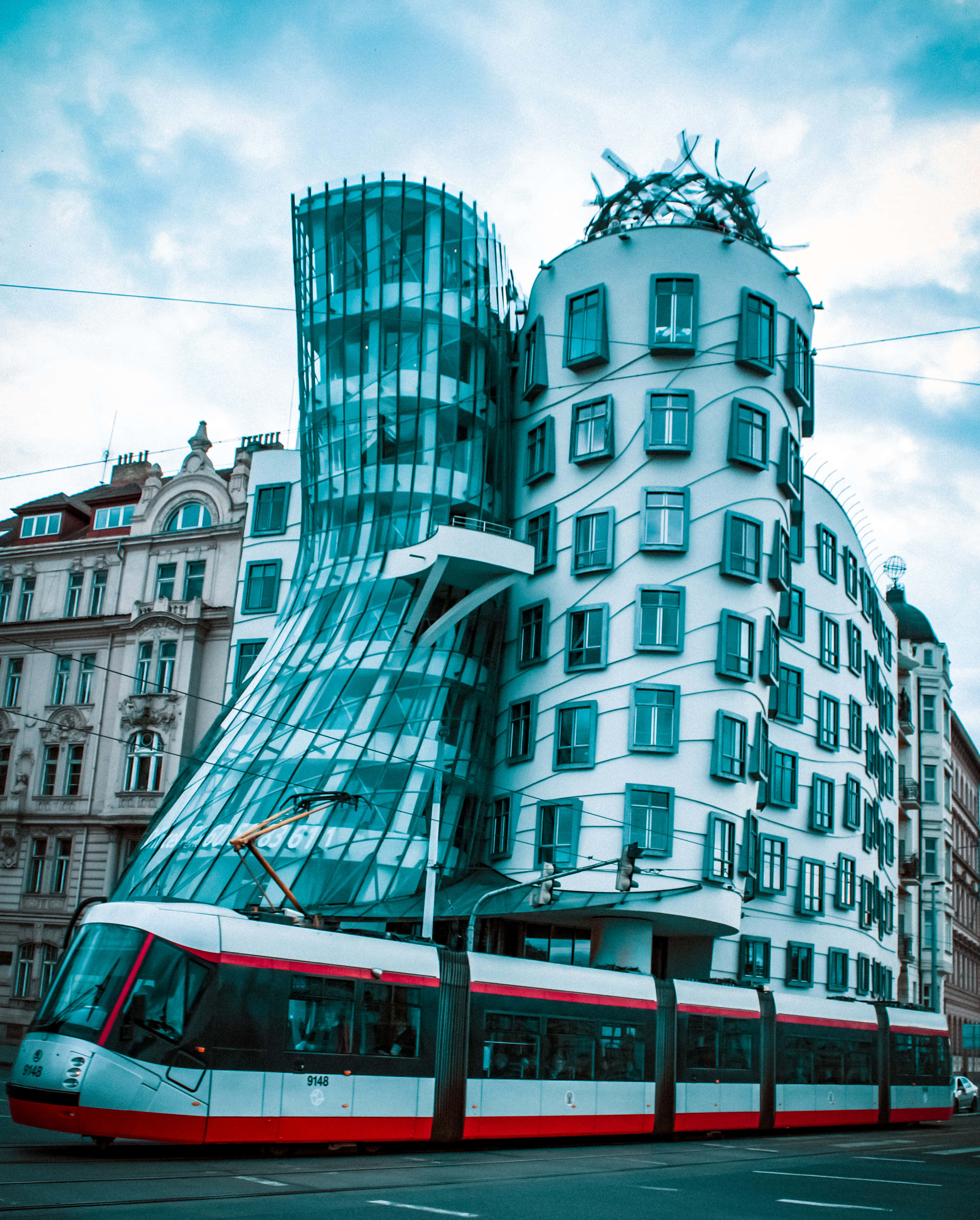 Dancing House, curved glass, white facade, 4K Phone Wallpaper