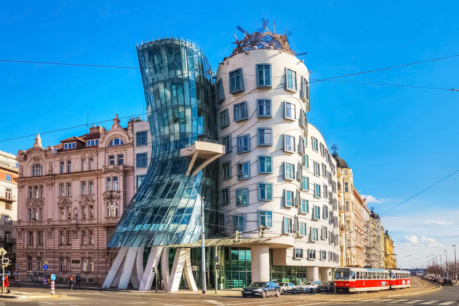 Dancing House, red tram, glass, HD Desktop Wallpaper