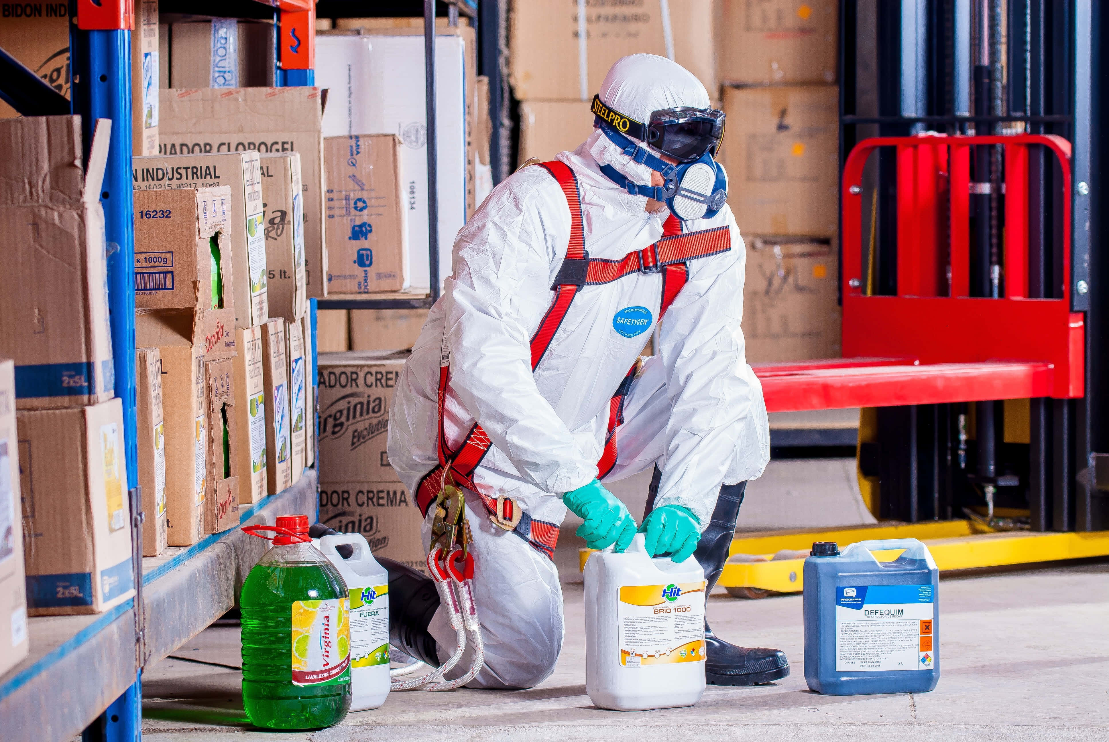 toxic, hazmat gear, warehouse, 4K Desktop Wallpaper