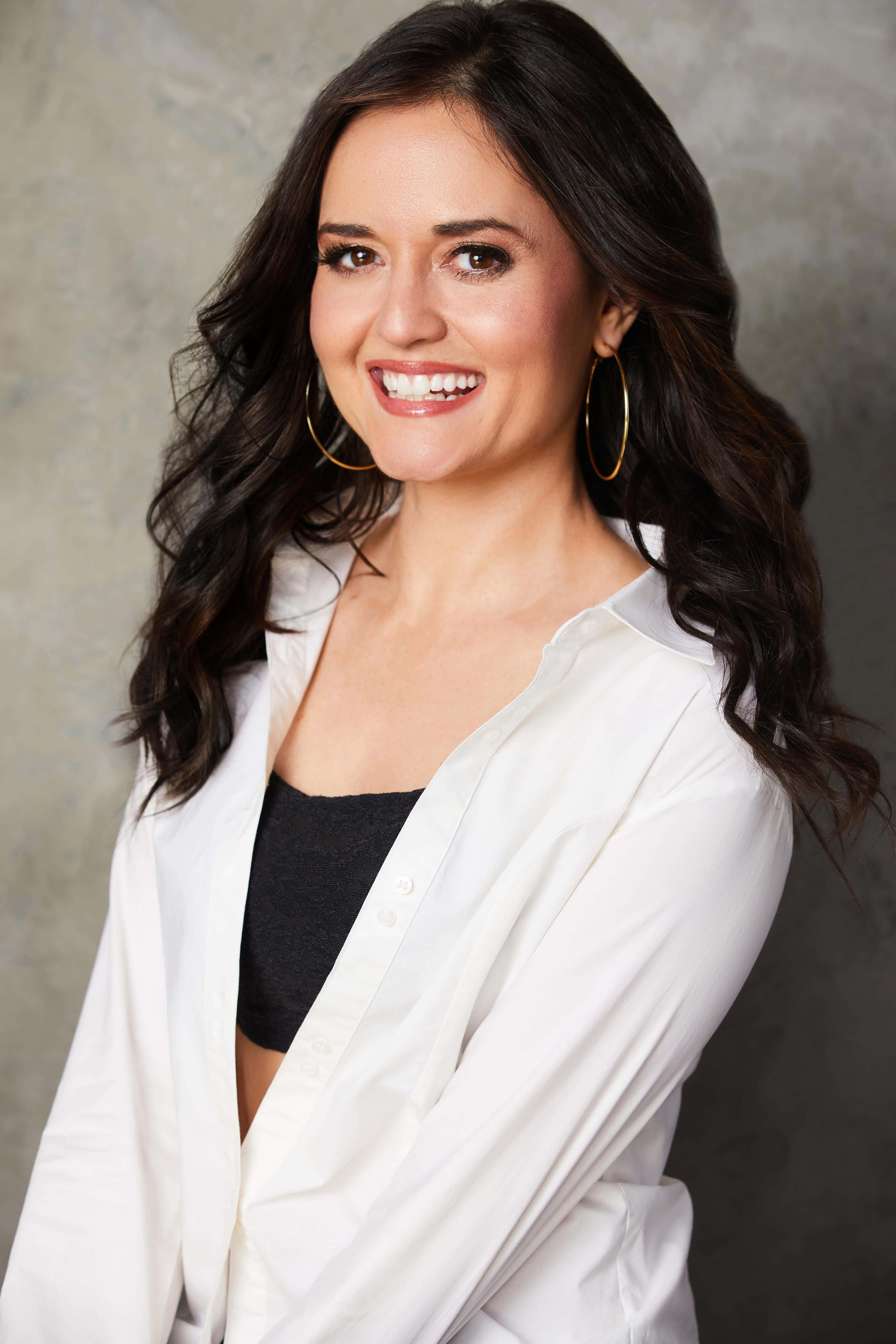 Danica McKellar, dark wavy hair, gold hoop earrings, 5K Phone Wallpaper