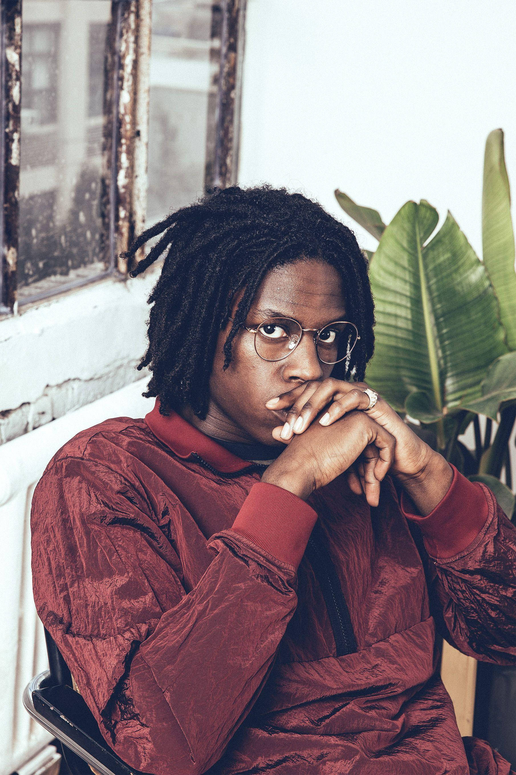 Daniel Caesar, dreadlocks, glasses, 2K Phone Wallpaper
