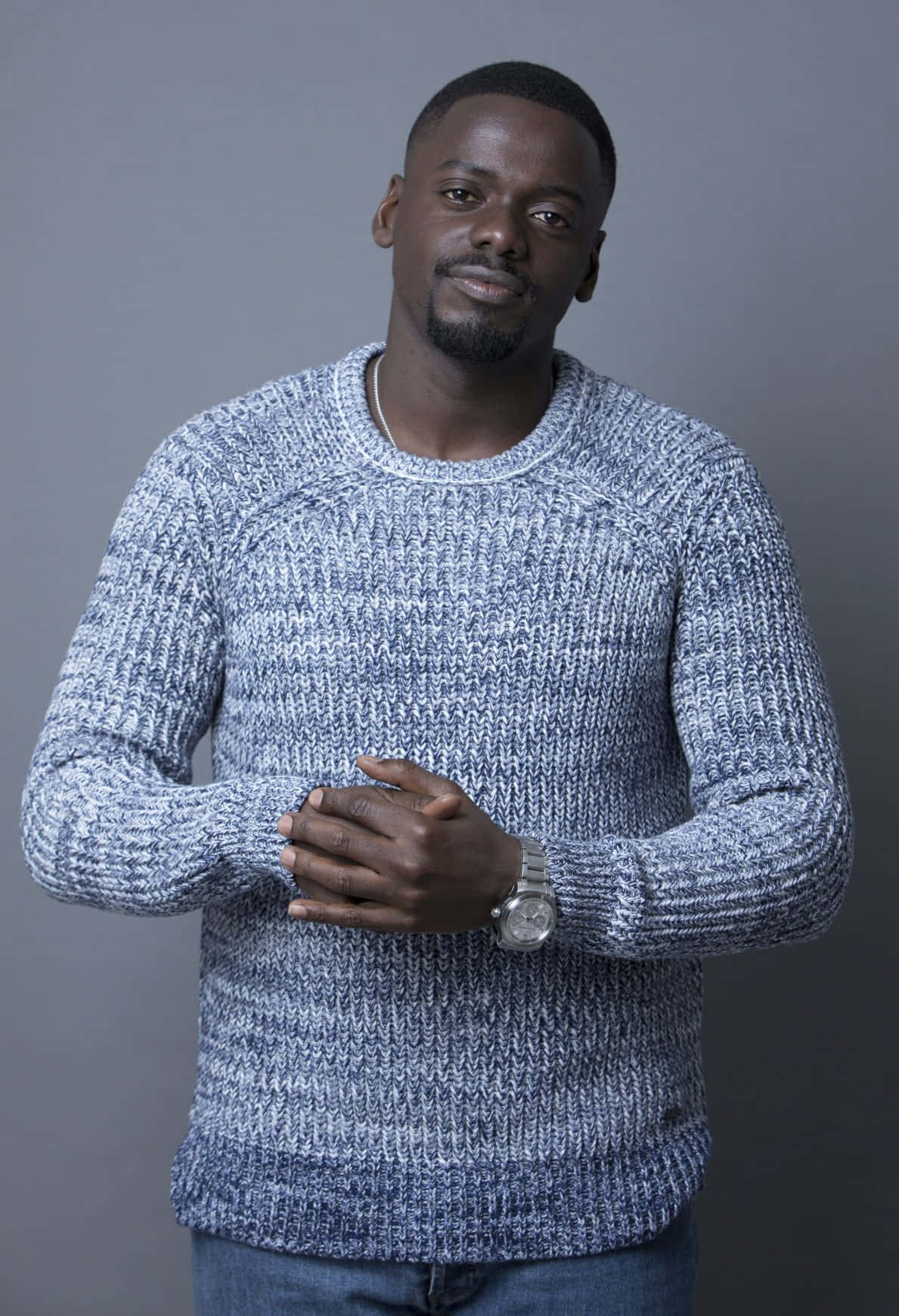 Daniel Kaluuya, textured blue and white knit sweater, neutral gray studio backdrop, HD Phone Wallpaper
