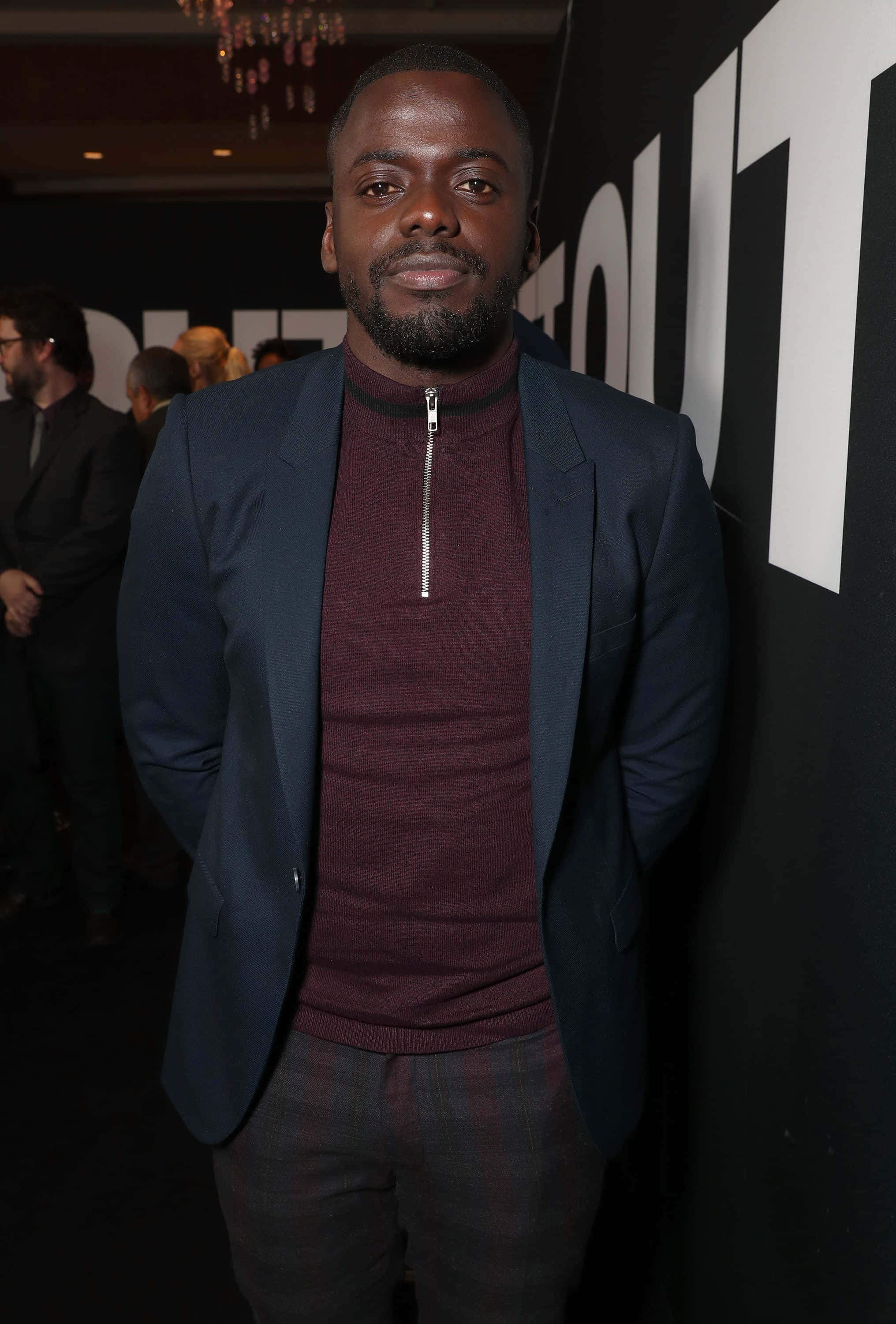 Daniel Kaluuya, navy blazer, maroon zip-neck sweater, 2K Phone Wallpaper