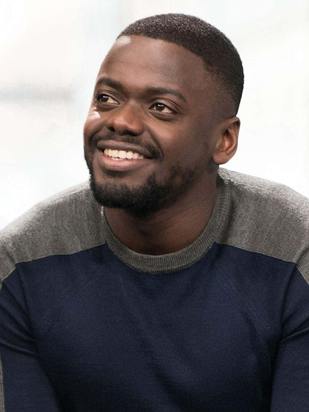 Daniel Kaluuya, navy and gray sweater, beard, HD Phone Wallpaper