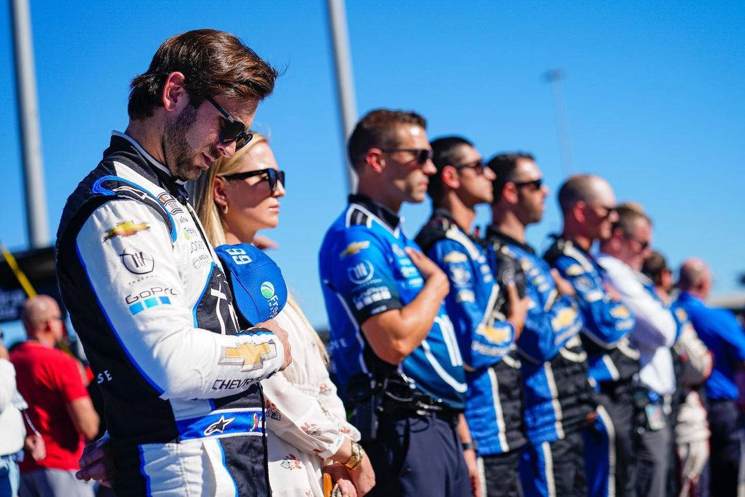 Daniel Suarez, blue and white uniforms, clear blue sky, SD Desktop Wallpaper