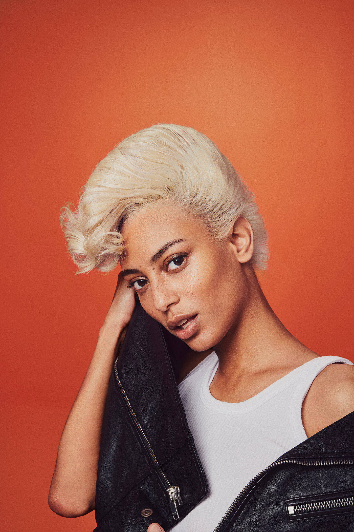 Danileigh, platinum blonde hair, bold gaze, Full HD Phone Wallpaper