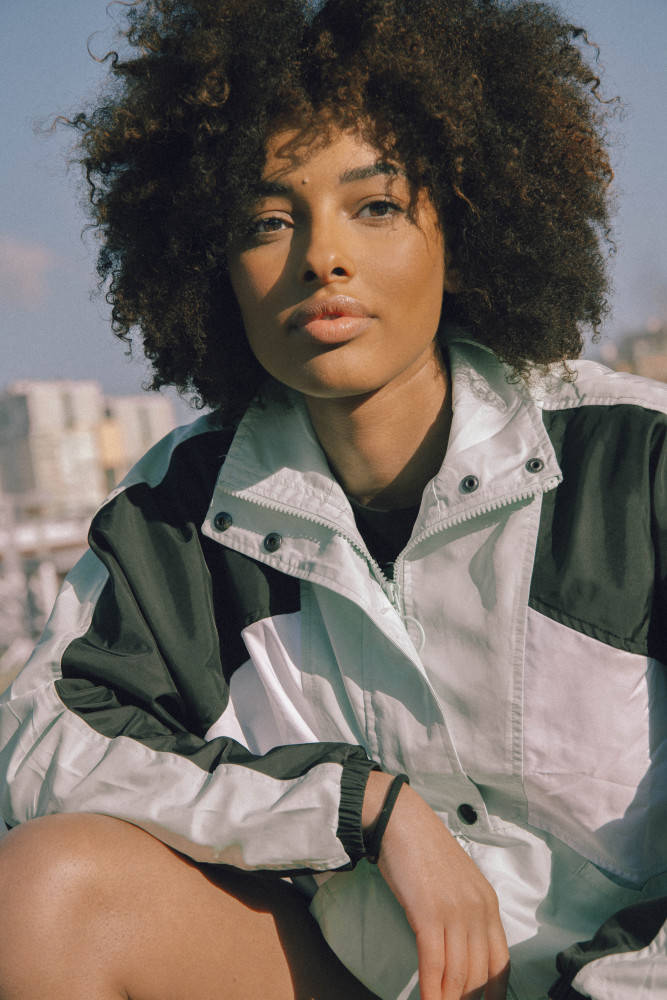 Danileigh, 667 x 1000, white and green jacket, SD Phone Wallpaper