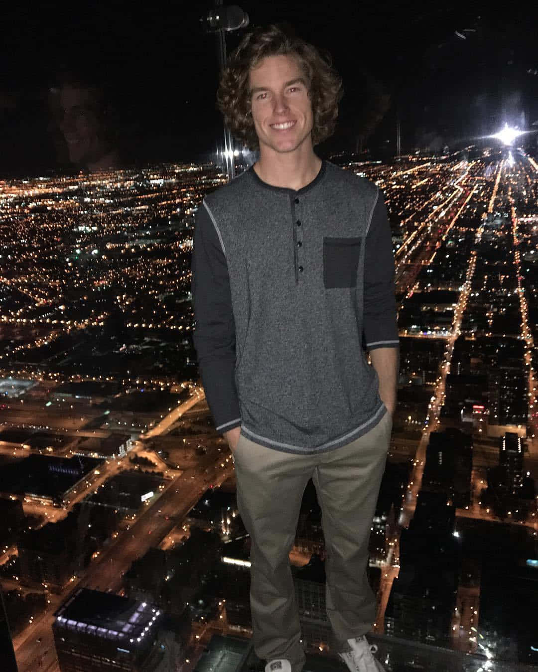 Danny Duncan, glass viewing deck, city, HD Phone Wallpaper