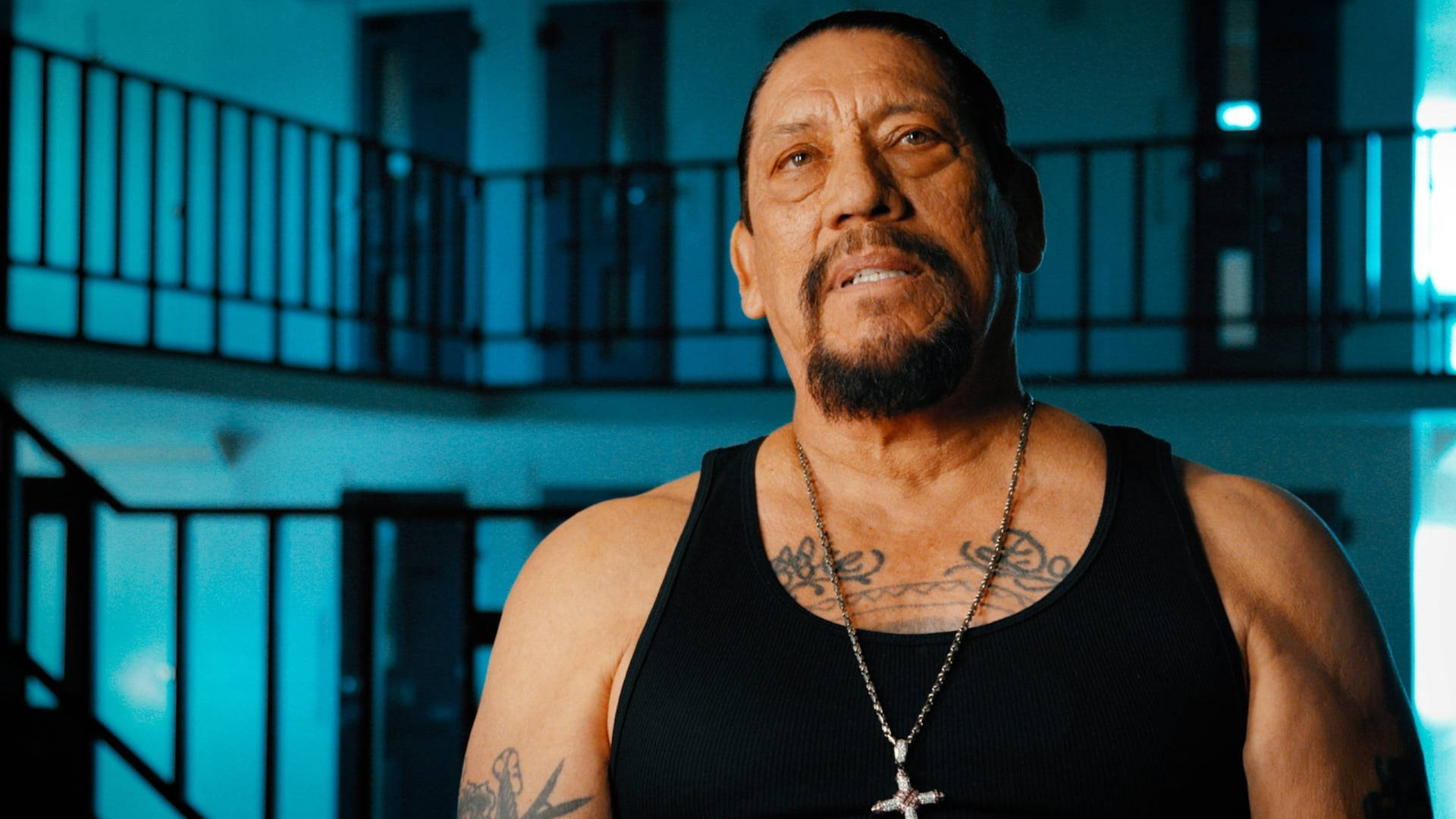 Danny Trejo, muscular man, tattoos, Full HD Desktop Wallpaper