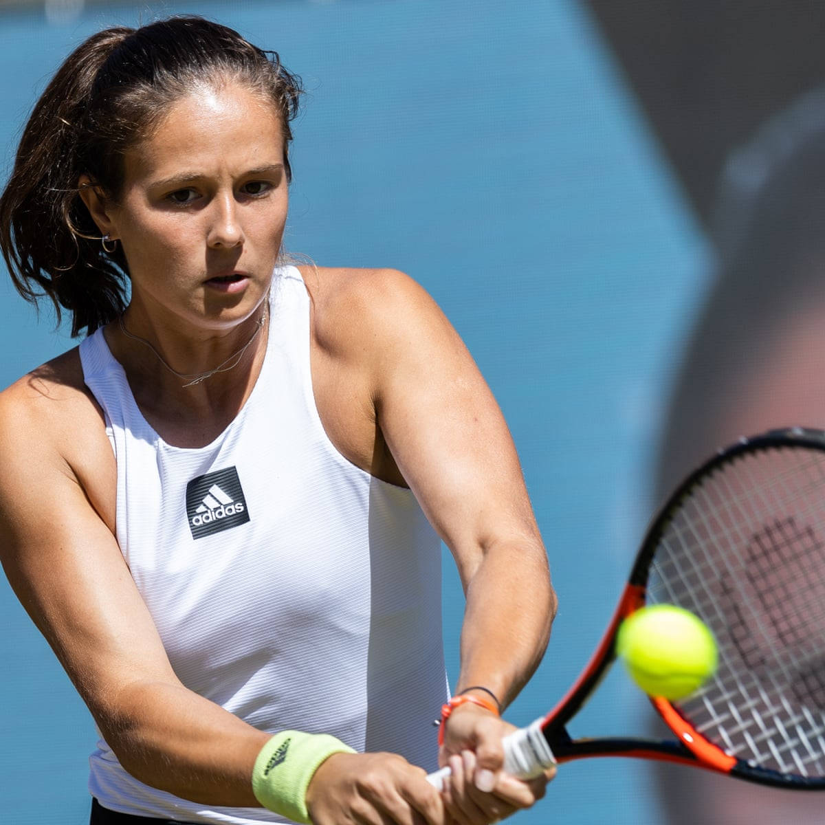 Daria Kasatkina, white adidas tank top, bright yellow tennis ball, SD Desktop Wallpaper