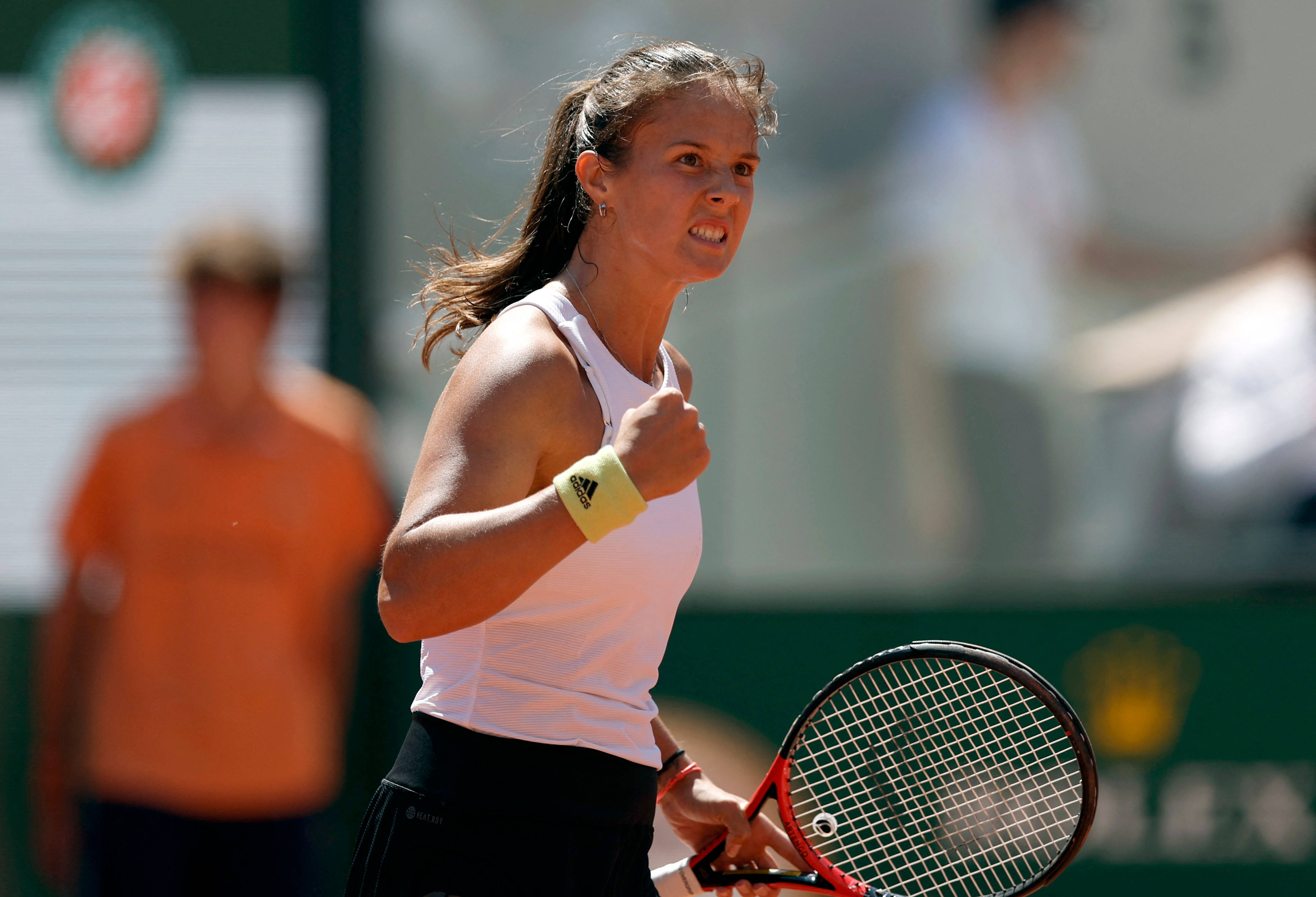 Daria Kasatkina, tennis player, clay court, 4K Desktop Wallpaper