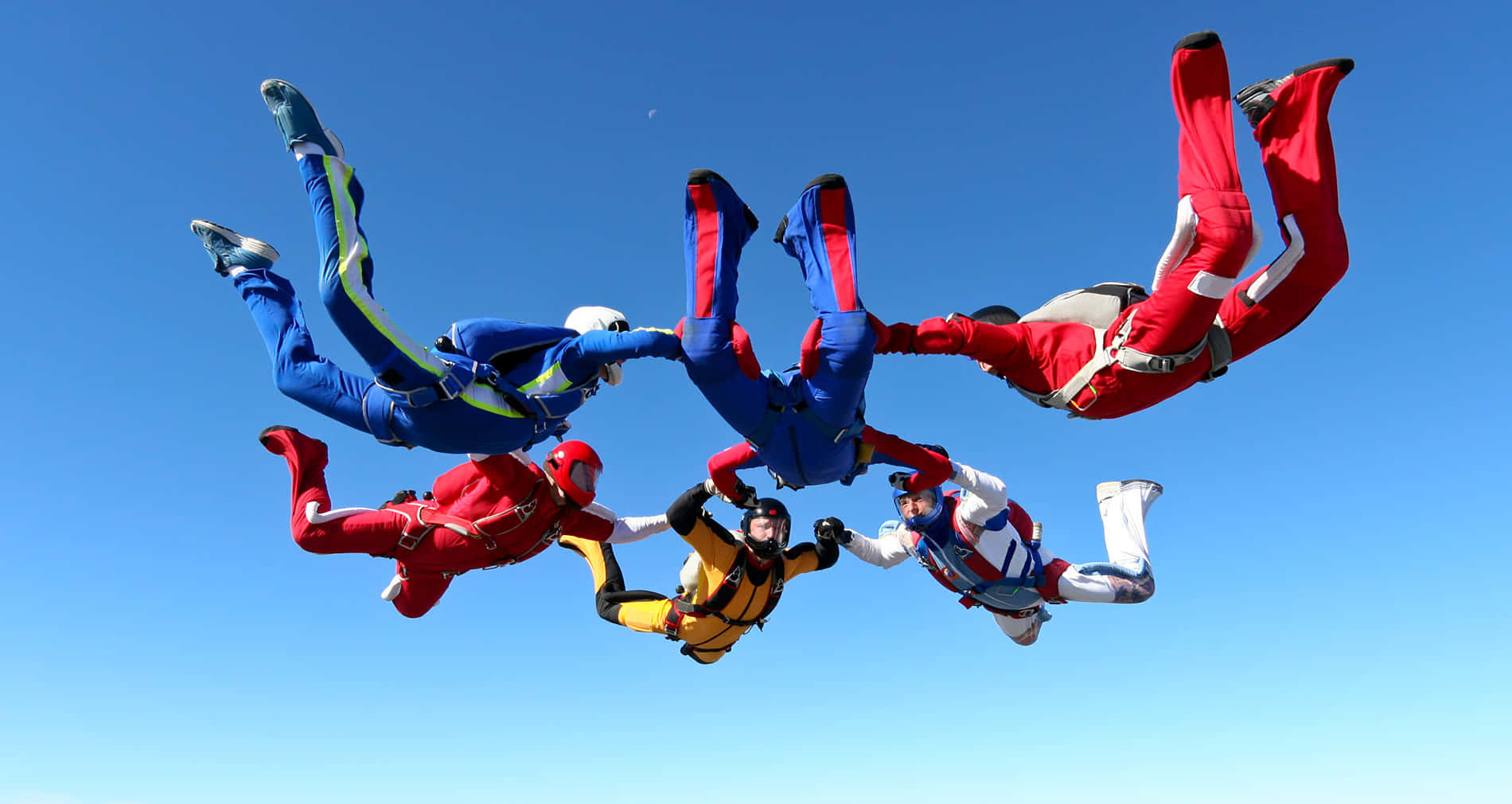 daring, 1900 x 1010, skydivers, HD Desktop Wallpaper