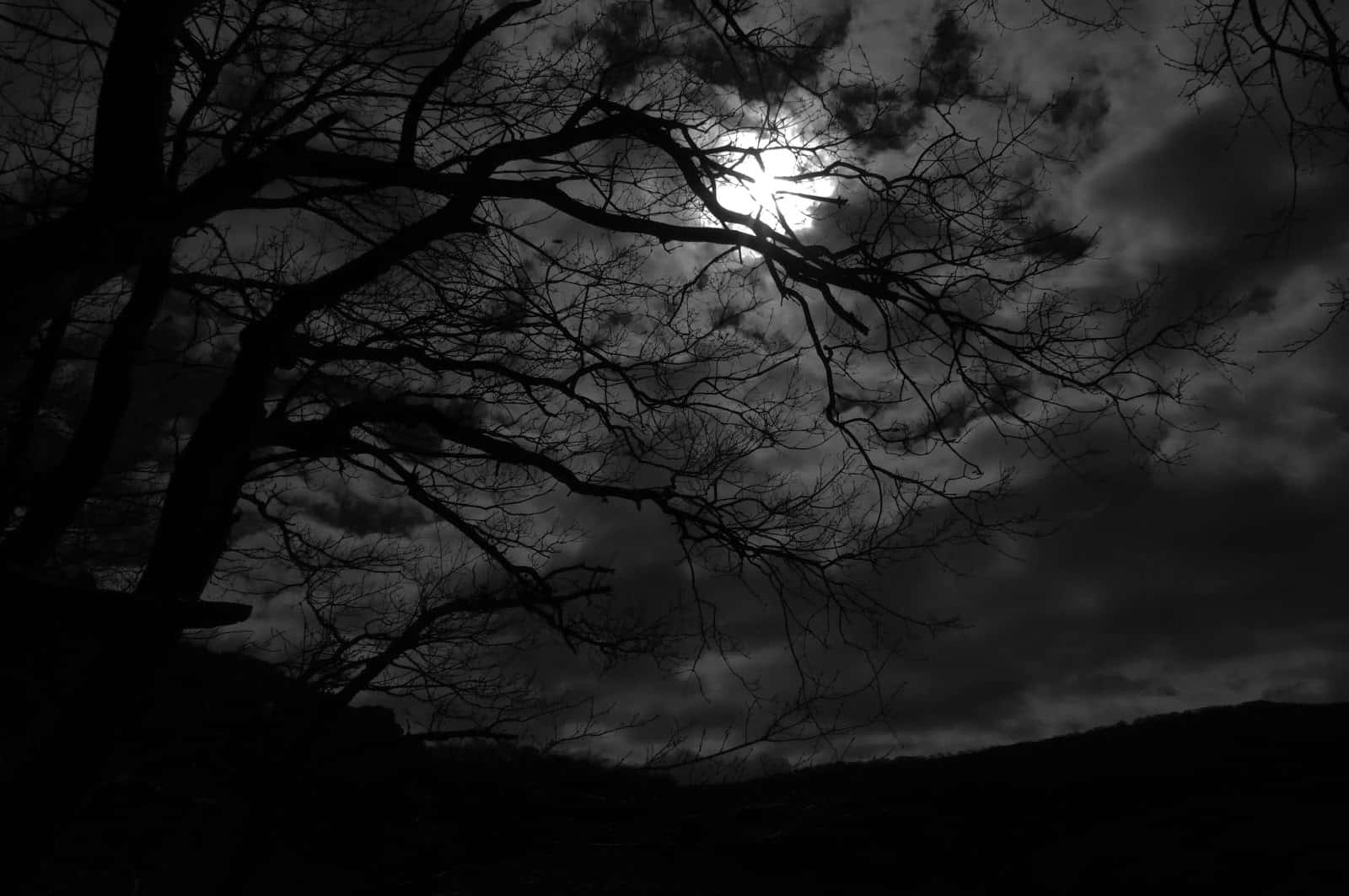 Dark Desktop, crystal-colored background, bright moon, HD Desktop Wallpaper