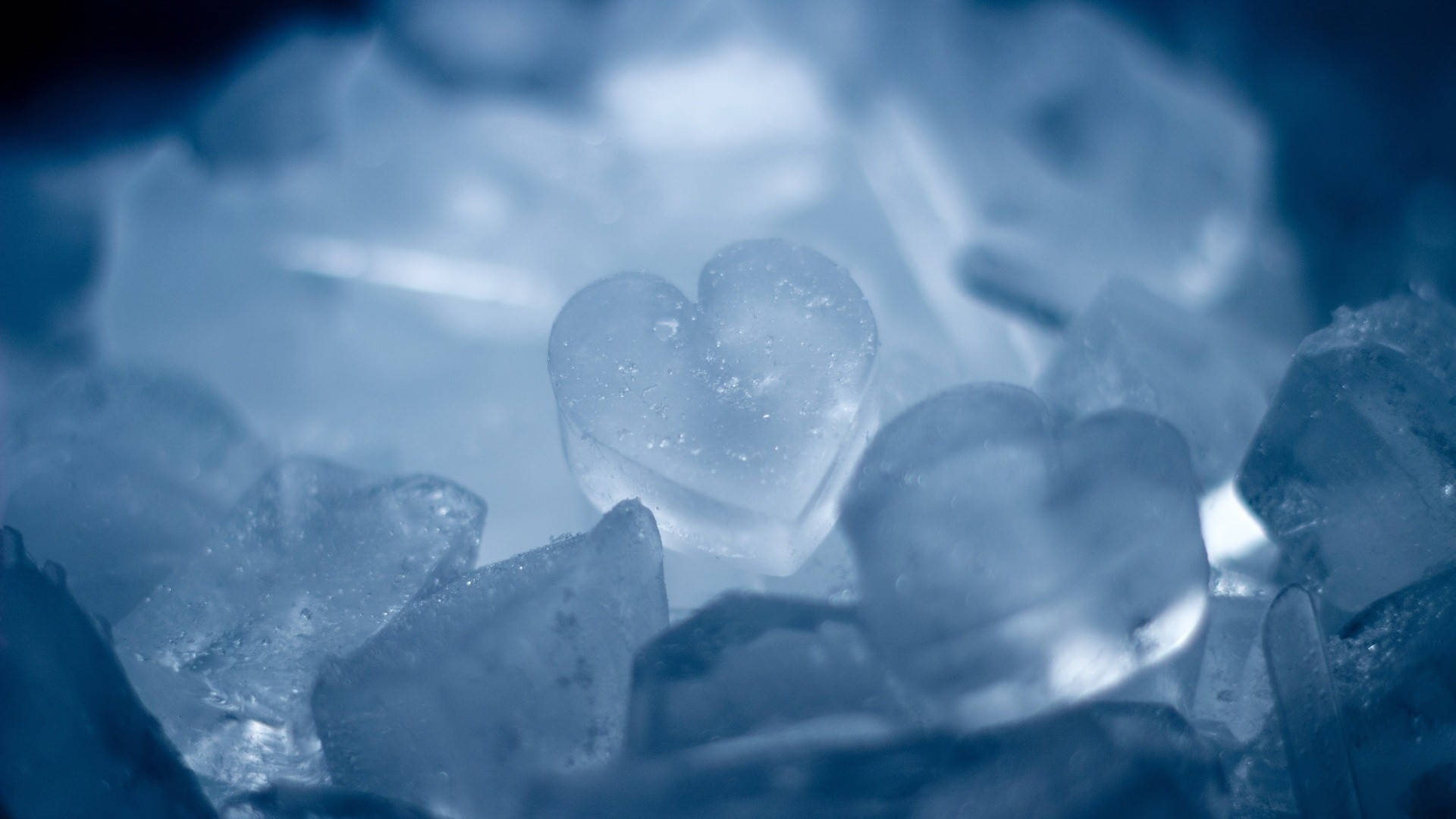 Ice Heart Blue Aesthetic PC, translucent blue ice cubes, heart-shaped ice cube, Full HD Desktop Wallpaper