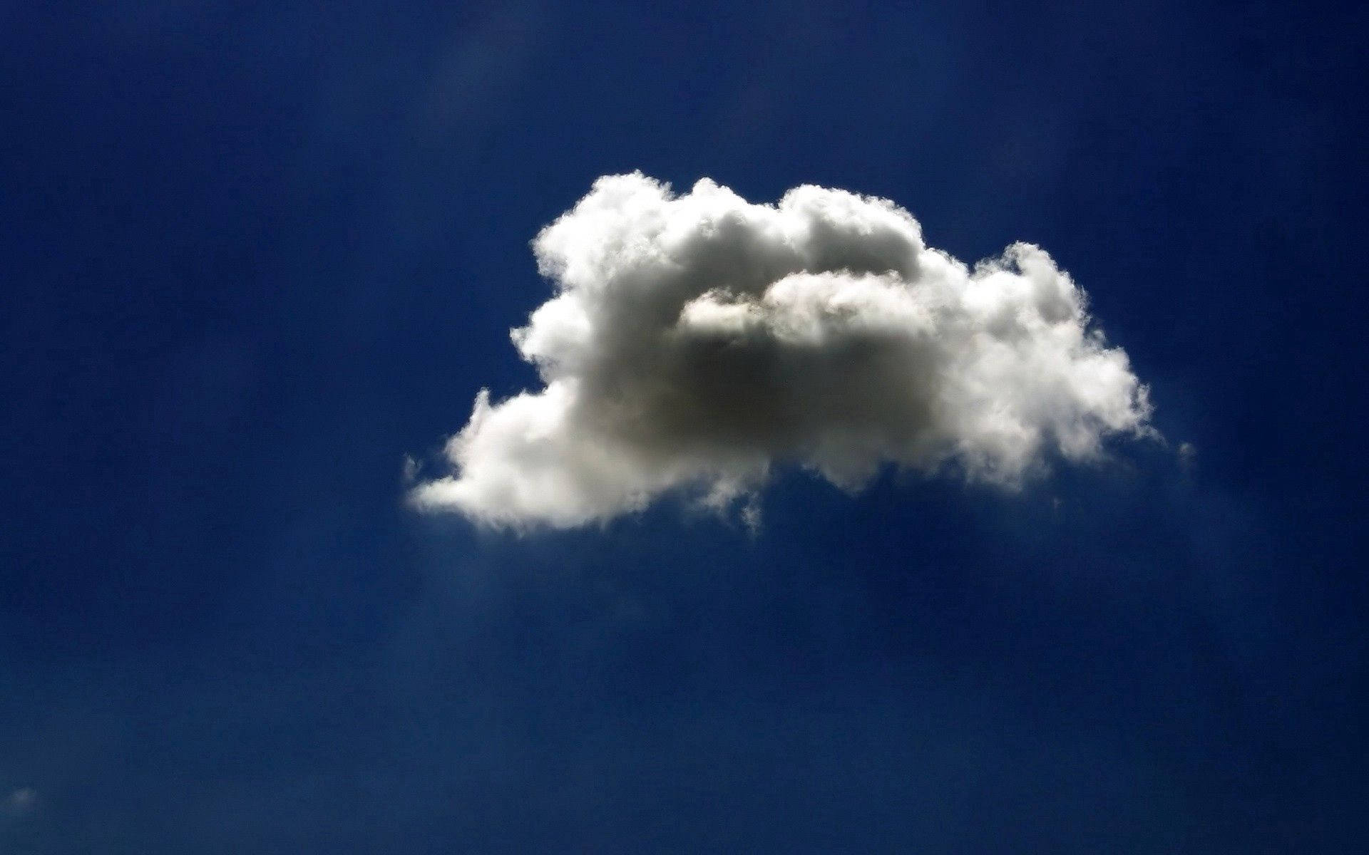 clear dark blue cloud sky, An Endless Azure Sea, fluffy white cloud, Full HD Desktop Wallpaper