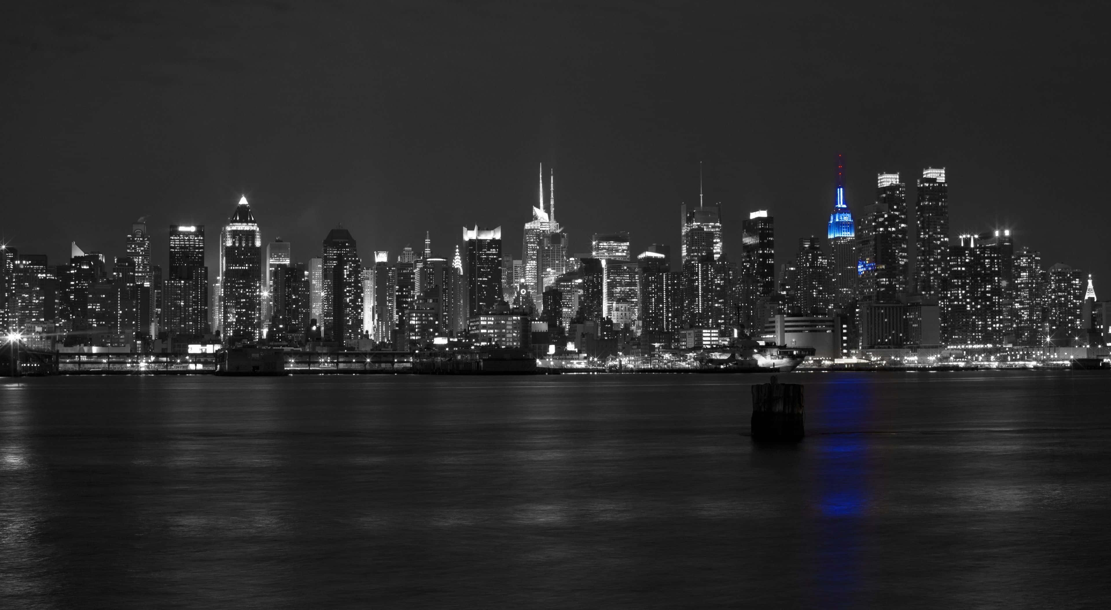 Dark City, Night, skyscraper, 4K Desktop Wallpaper