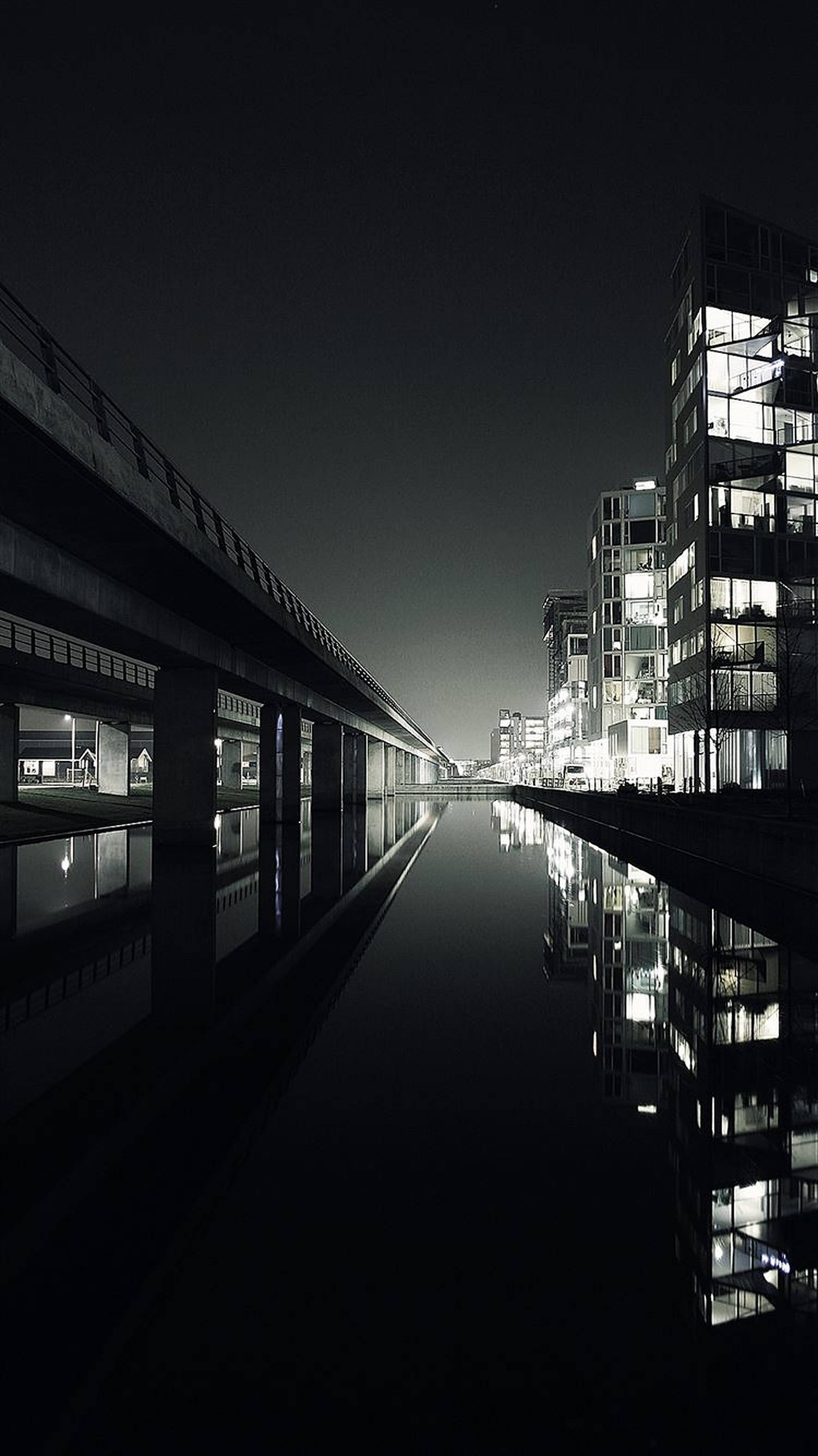 Dark city, canal, modern buildings, 2K Phone Wallpaper