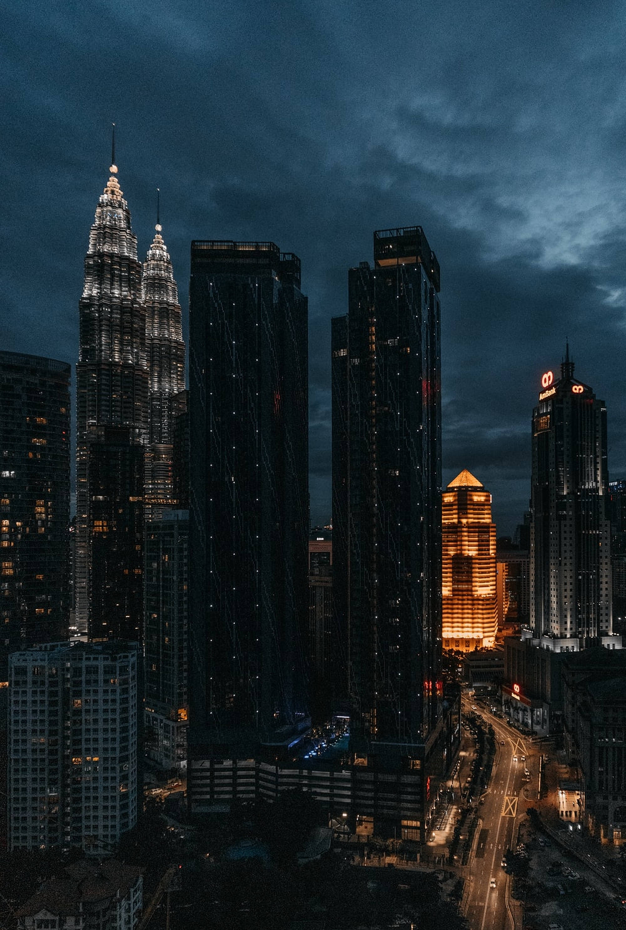Dark City, skyscrapers, twilight sky, 2K Phone Wallpaper
