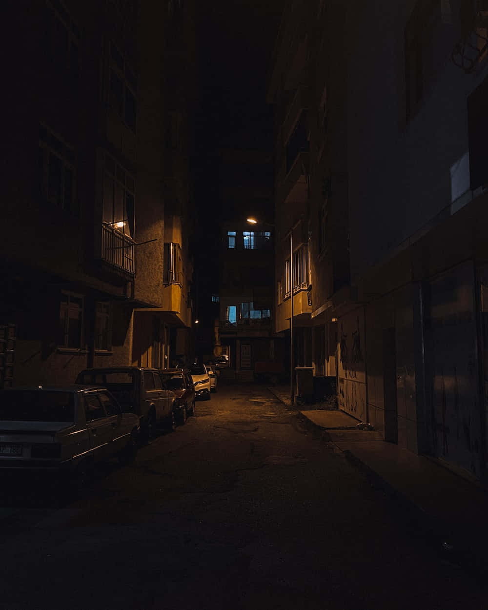 dark alleyway, urban alley, night, SD Phone Wallpaper