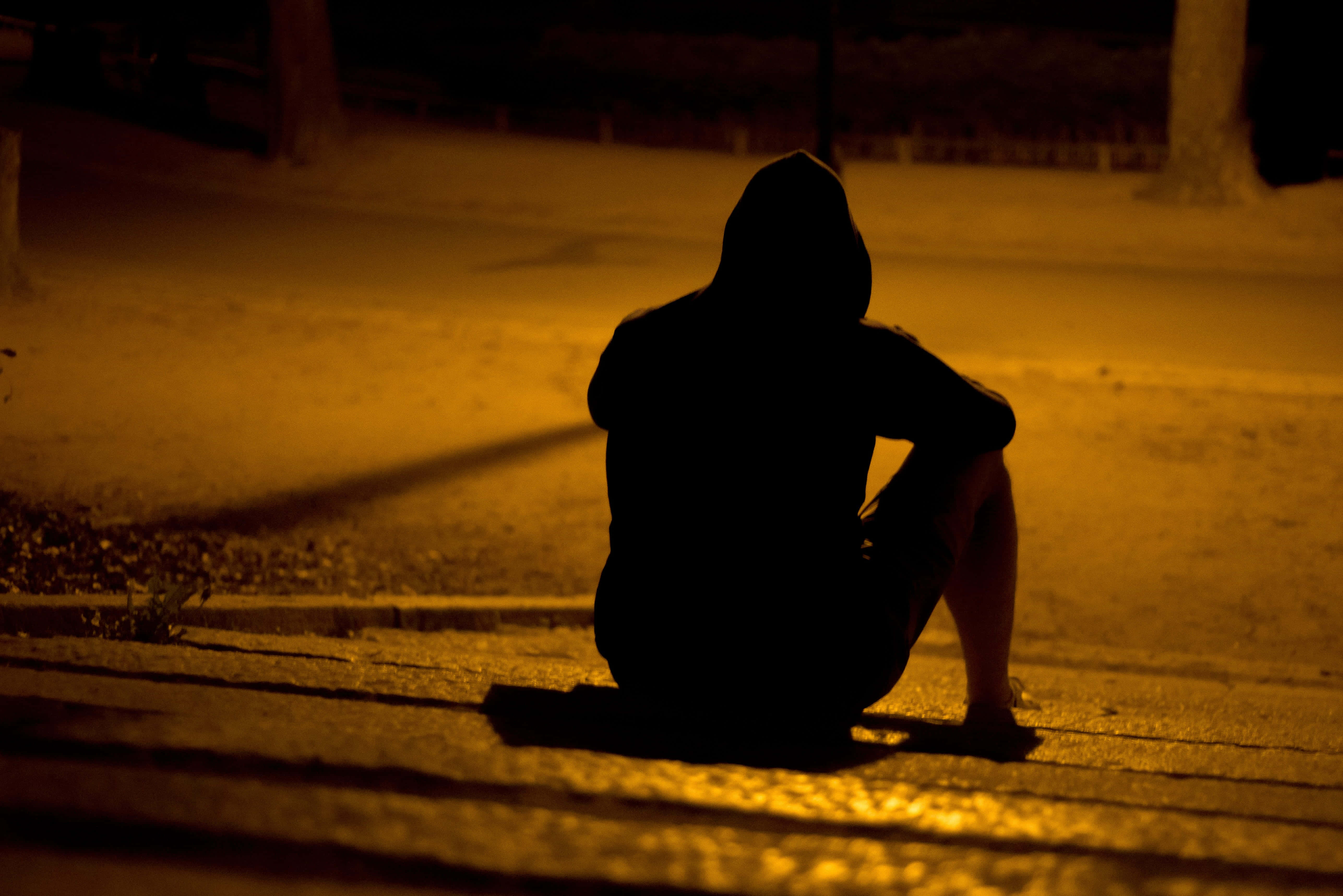 hooded figure, sidewalk, night, 5K Desktop Wallpaper