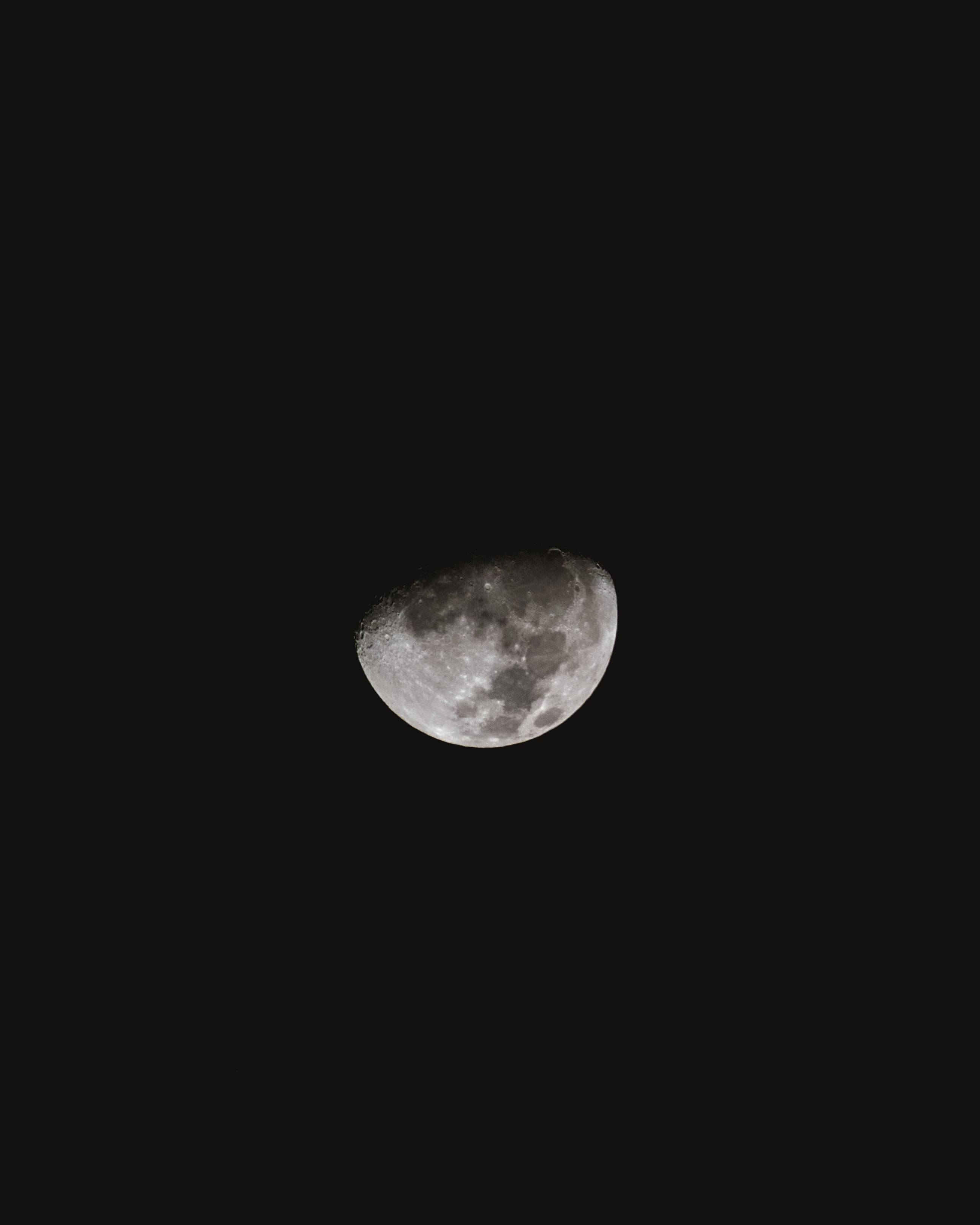 Dark Halloween Moon, crescent moon, deep black night sky, 2K Phone Wallpaper