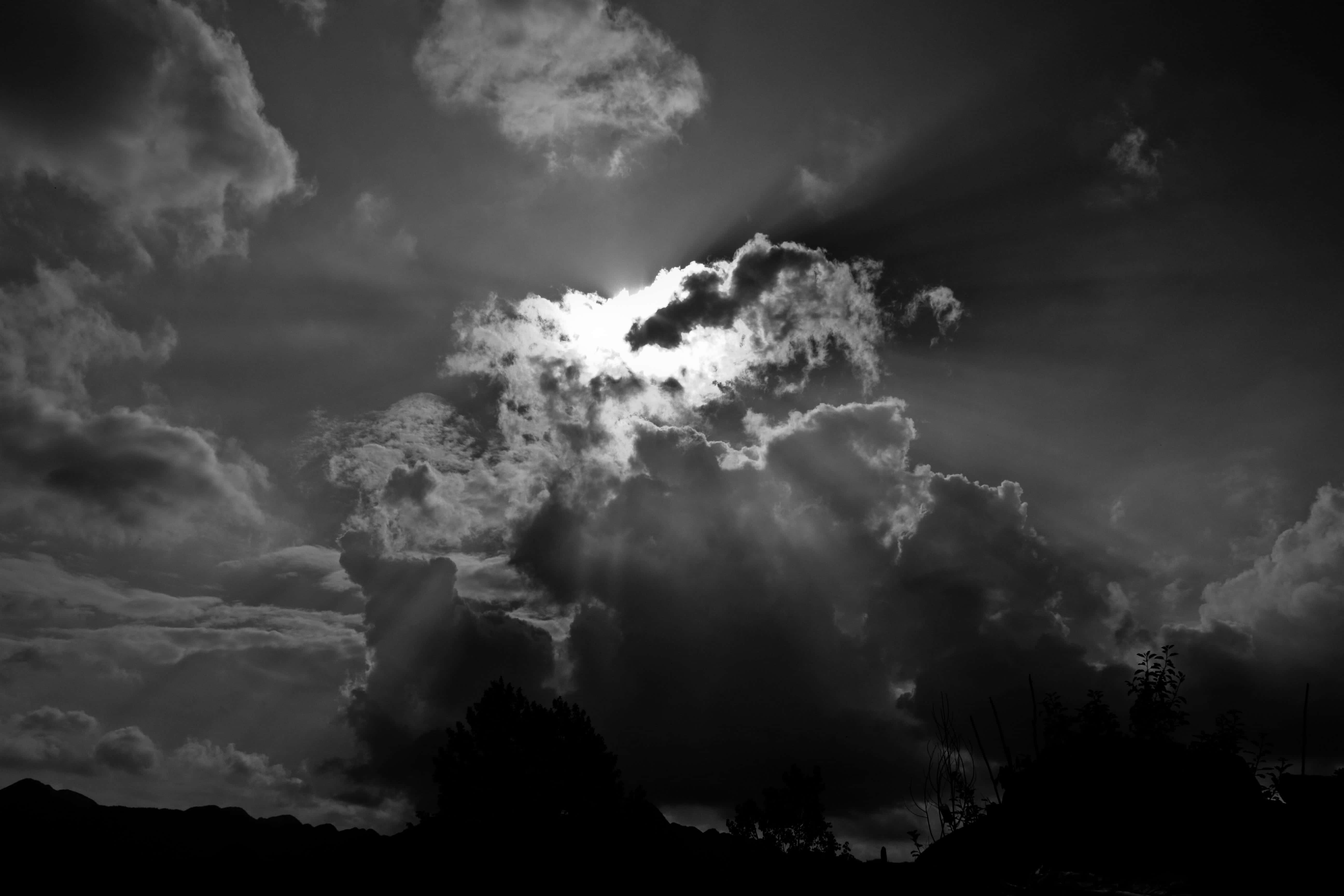 Dark Heaven, black and white sky, sunbeams, 5K Desktop Wallpaper