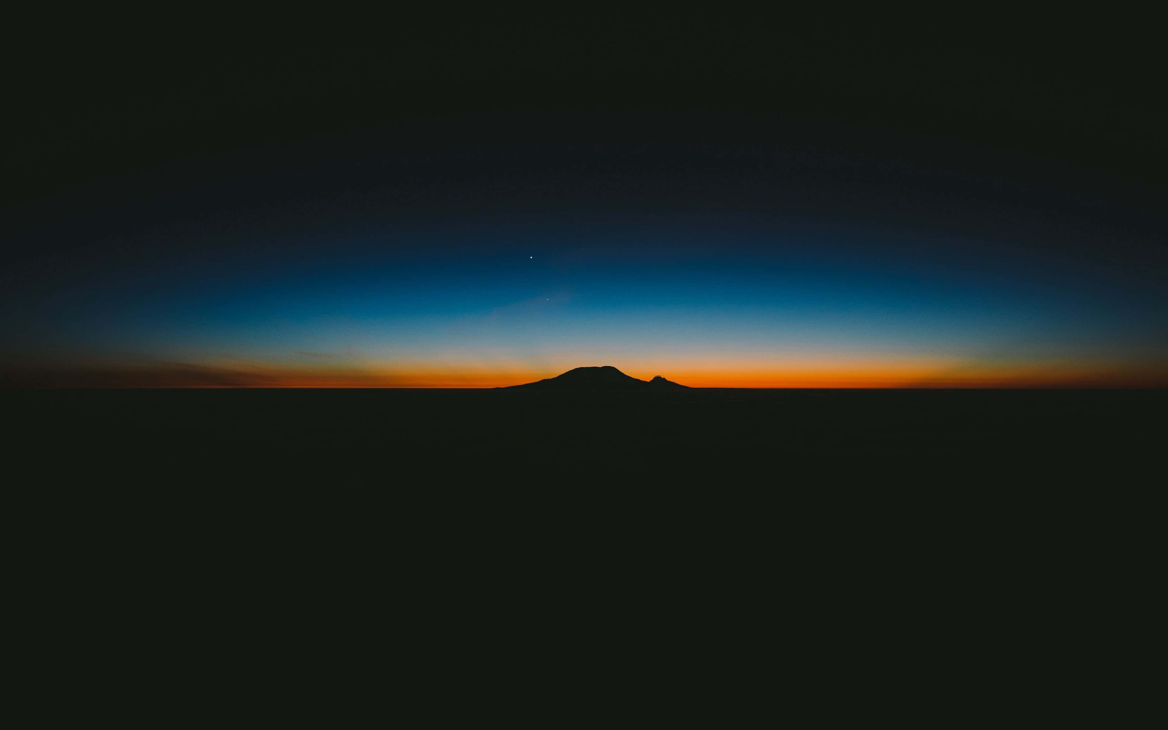 Dark Mountain, mountain silhouette, gradient sky, 4K Desktop Wallpaper