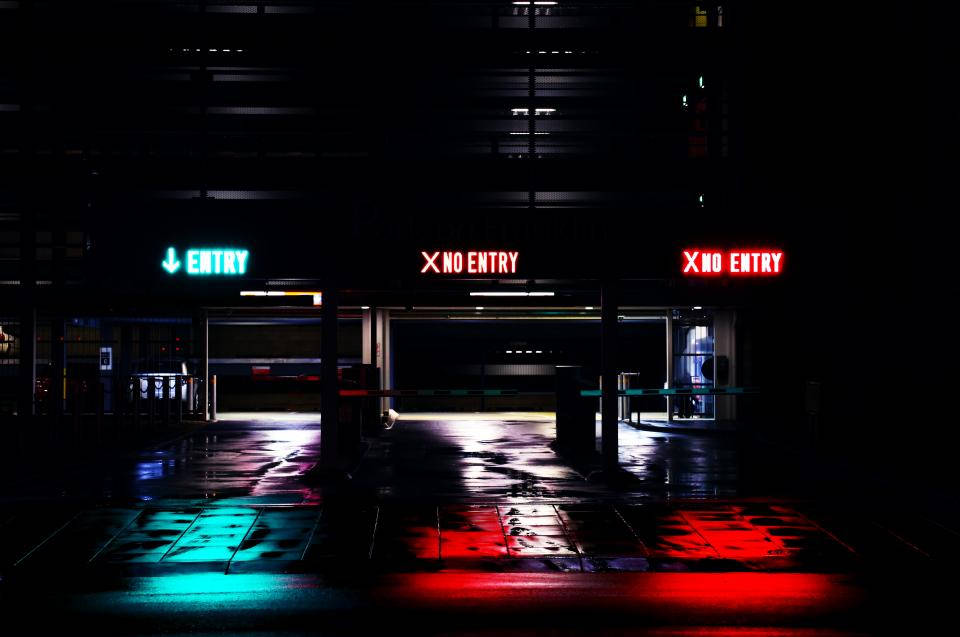 Dark Neon iPhone, parking garage, neon signs, SD Desktop Wallpaper