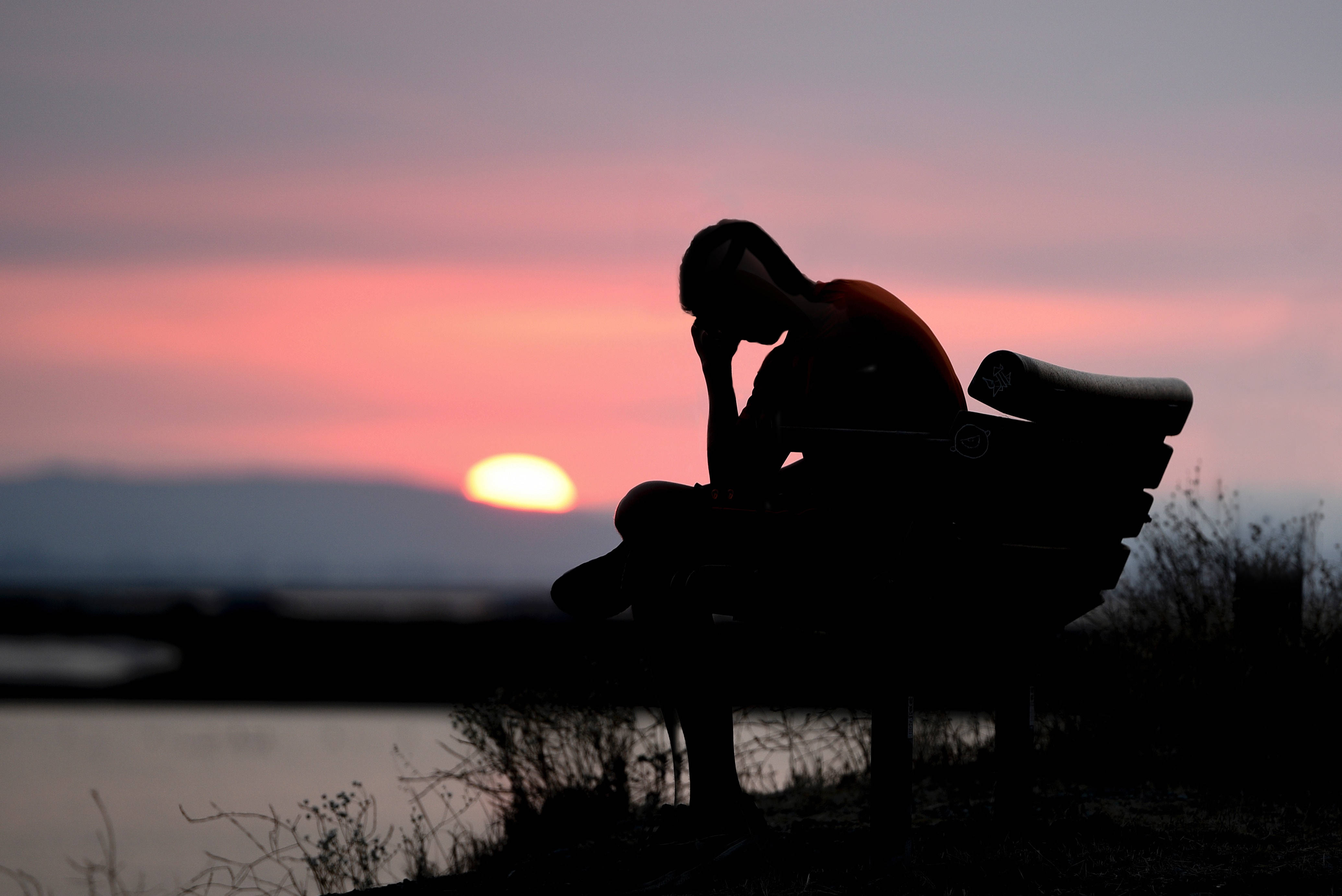 Dark Sad Man, bench, sunset, 4K Desktop Wallpaper