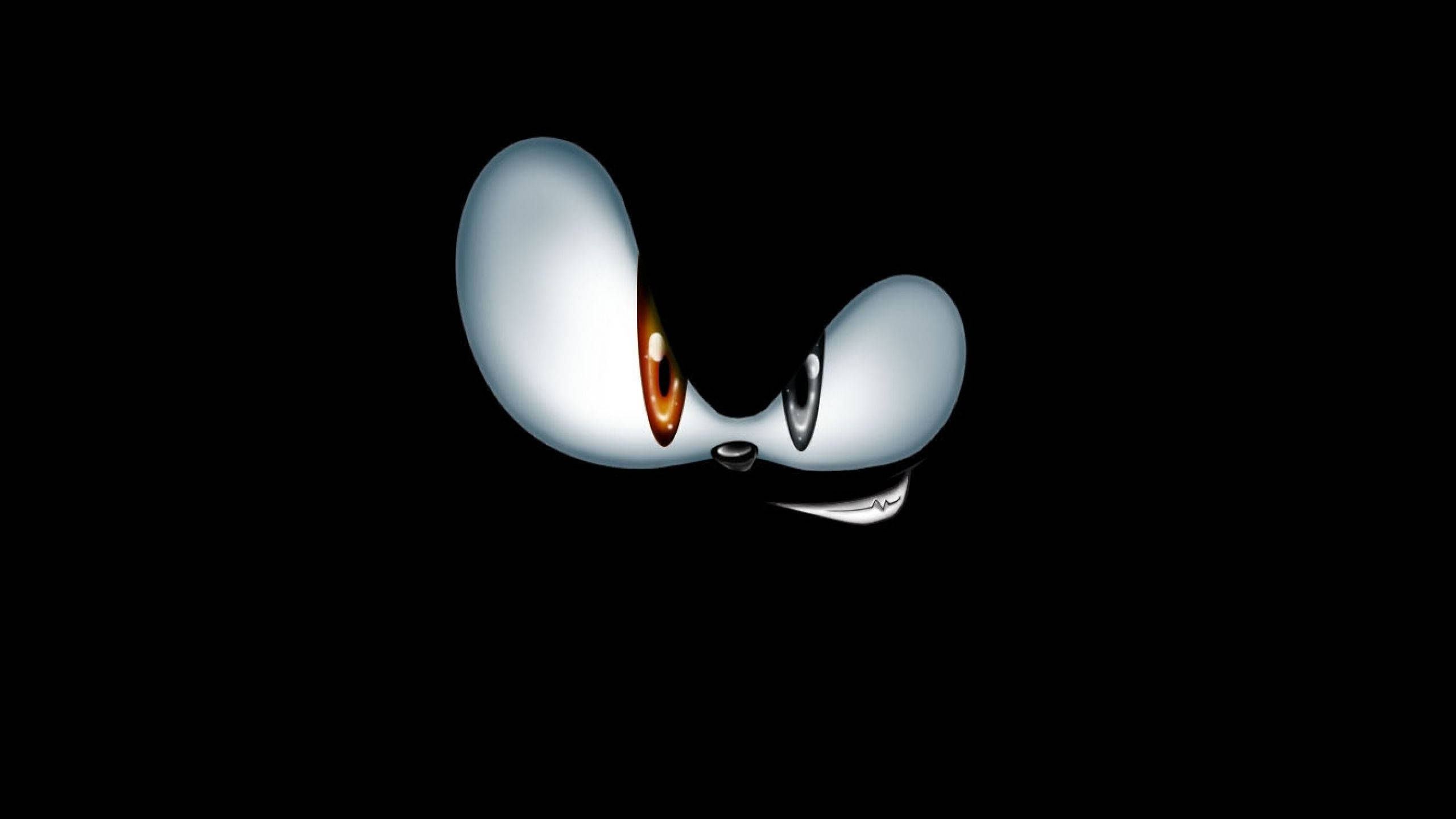 Dark Sonic, heterochromia, glowing amber eye, 2K Desktop Wallpaper