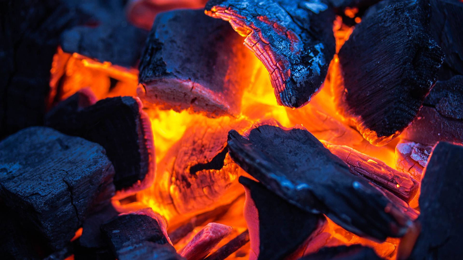 wood charcoal, glowing embers, charred wood, Full HD Desktop Wallpaper