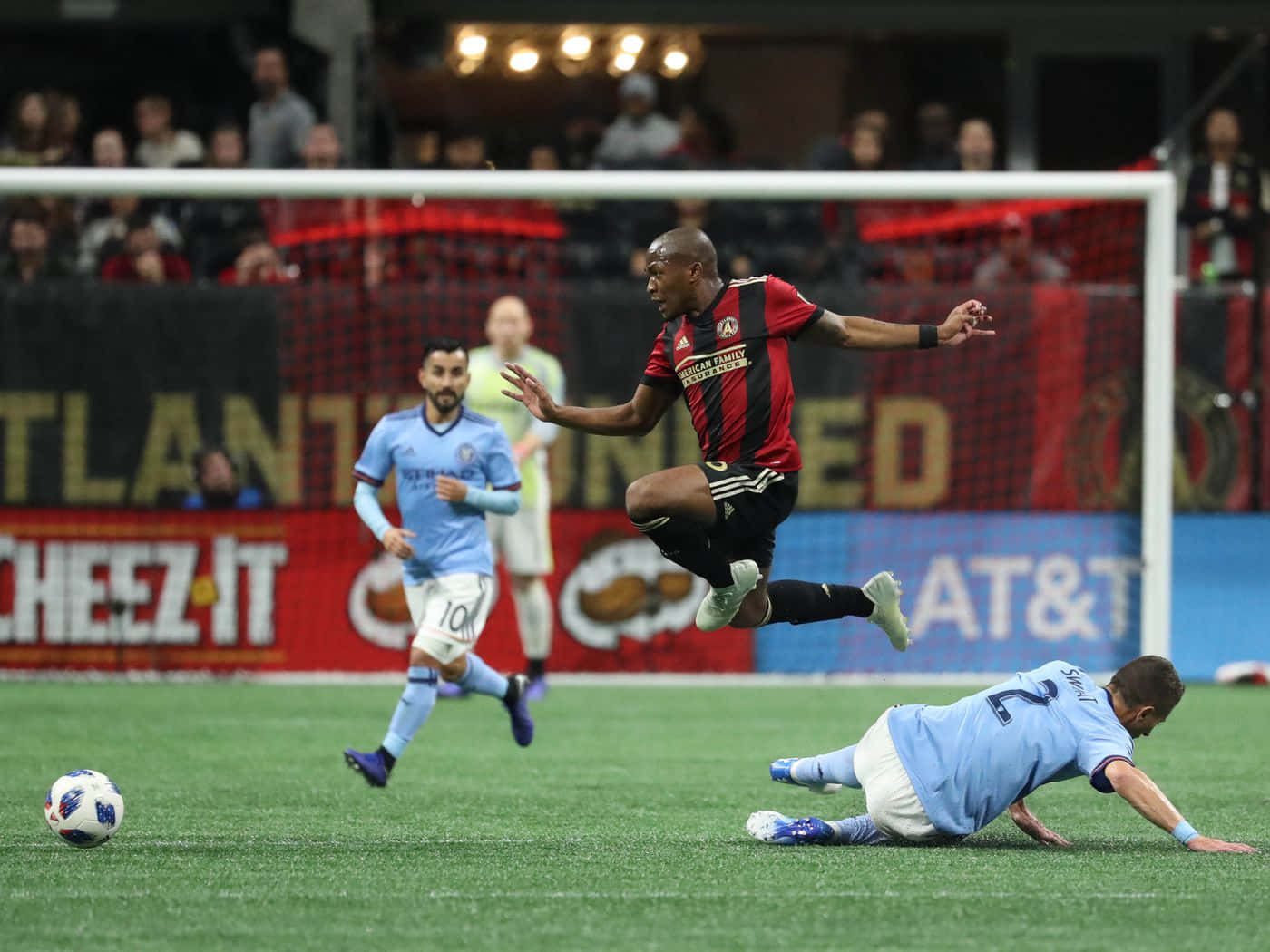 Darlington Nagbe, jump pose, nighttime match, HD Desktop Wallpaper