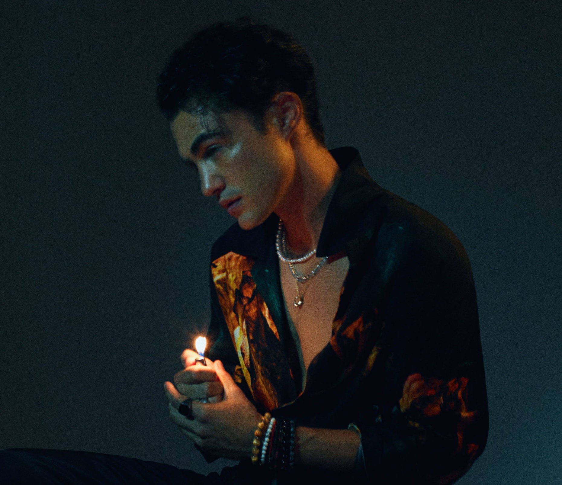 Darren Barnet, lighter, dark floral shirt, HD Desktop Wallpaper