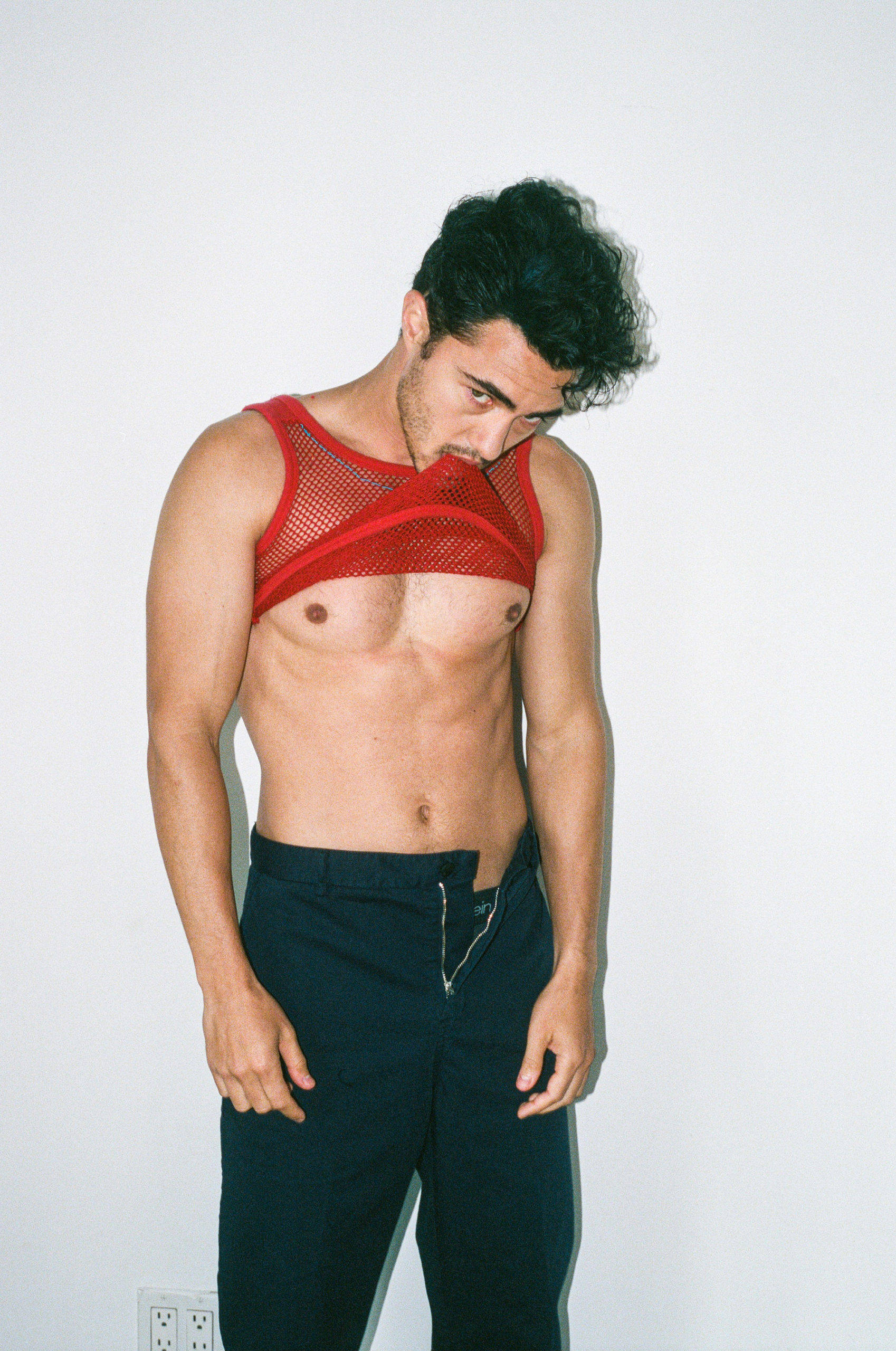 Darren Barnet, red mesh top, black pants, 2K Phone Wallpaper