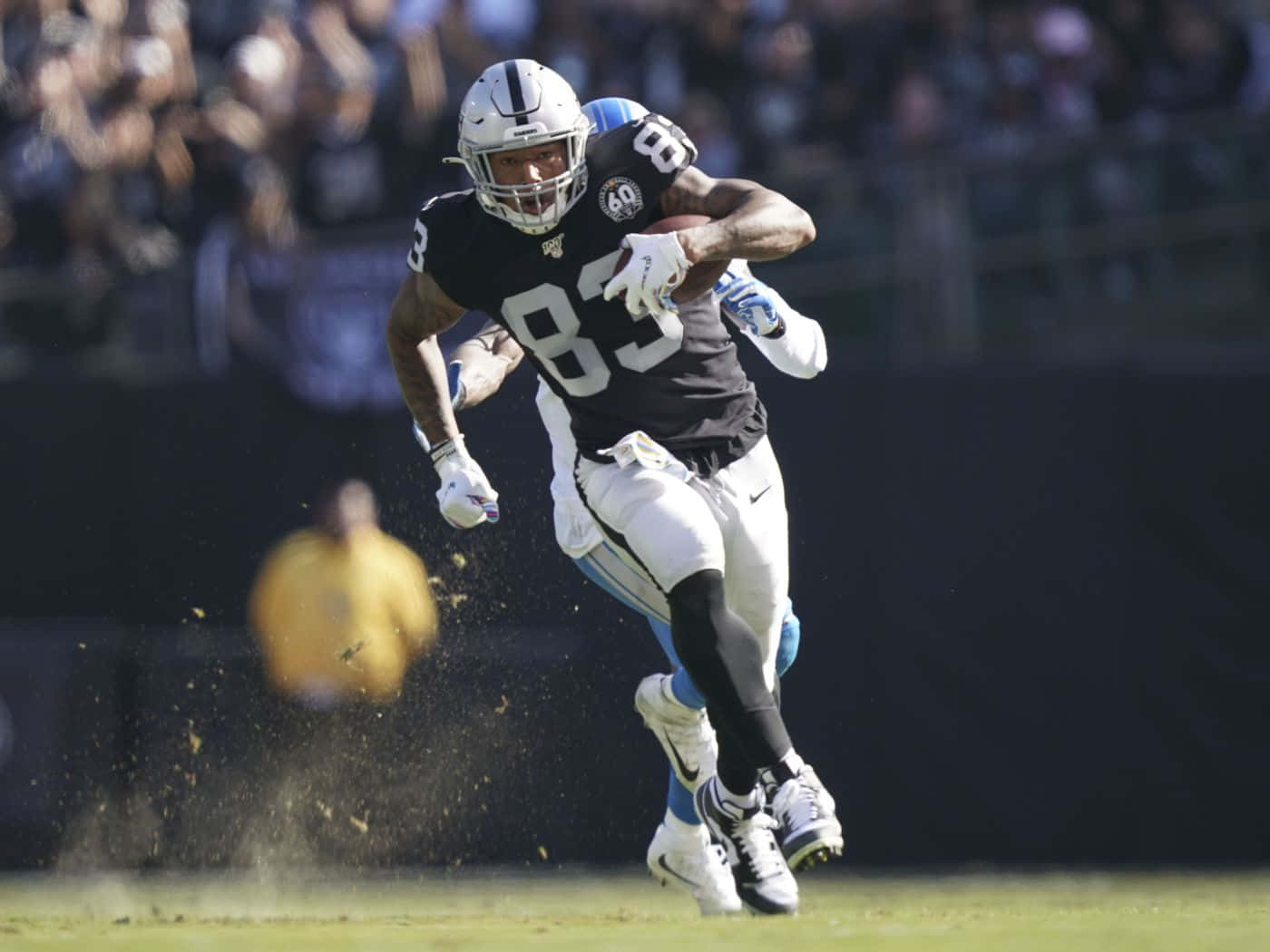 Darren Waller, black and silver uniform, sunlit field, HD Desktop Wallpaper