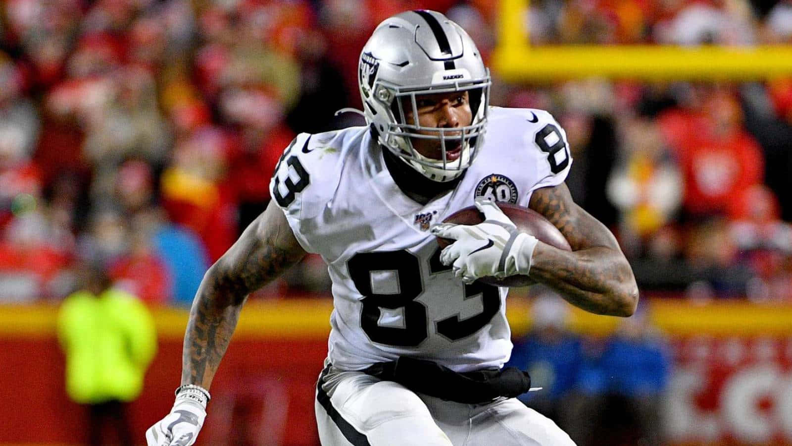 Darren Waller, white and silver uniform, night game, HD Desktop Wallpaper