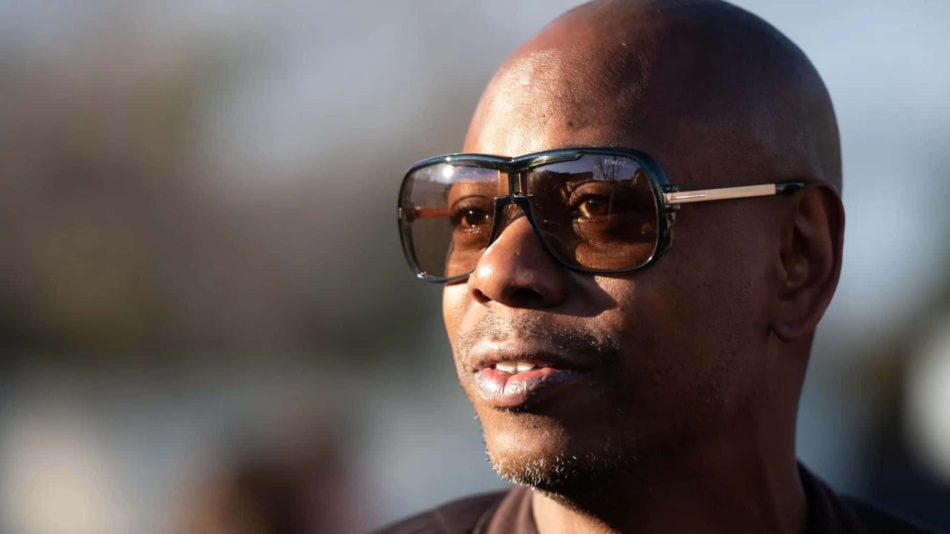 Dave Chappelle, bald man, large dark sunglasses, Full HD Desktop Wallpaper