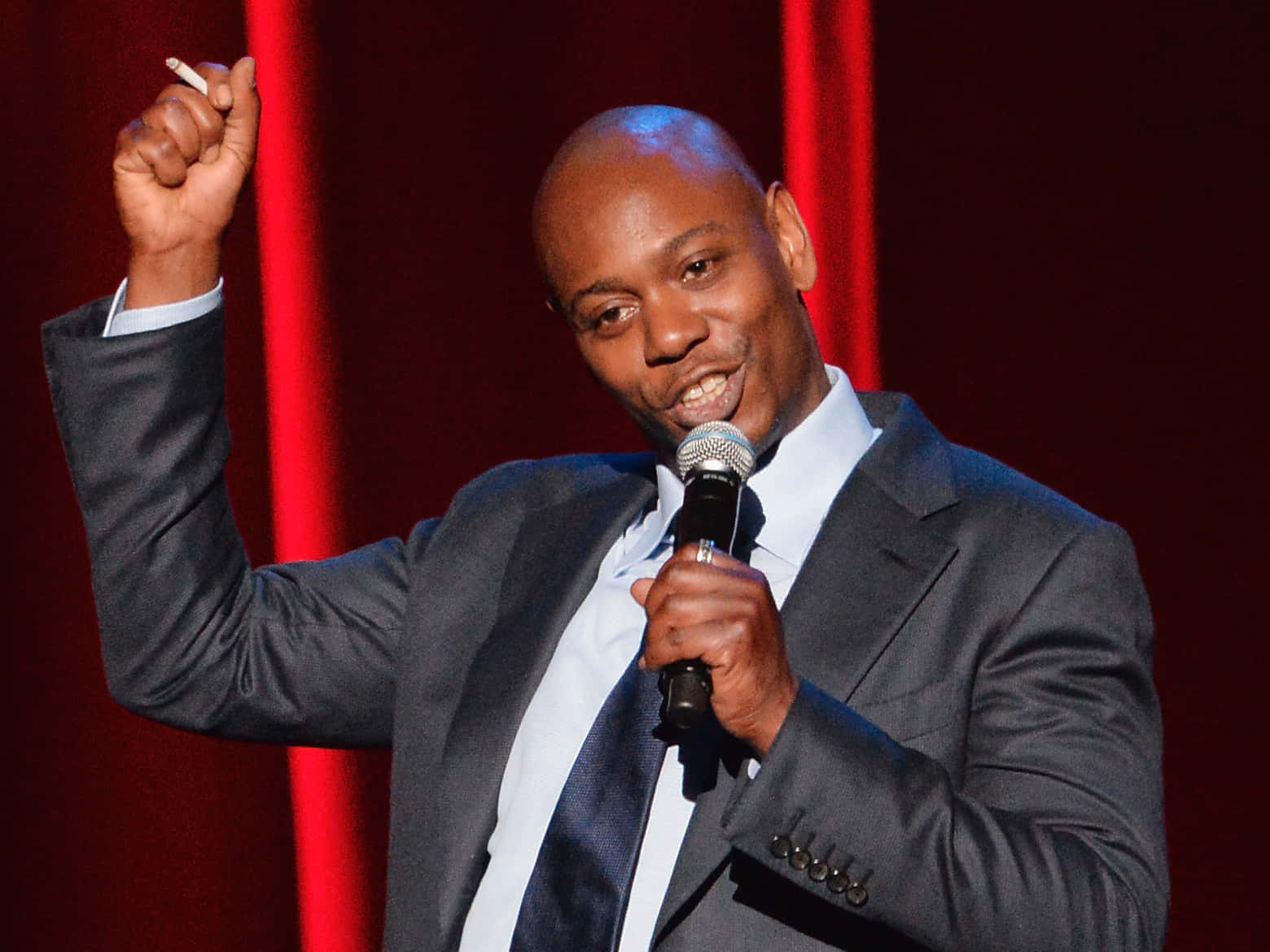 Dave Chappelle, gray suit, microphone, HD Desktop Wallpaper