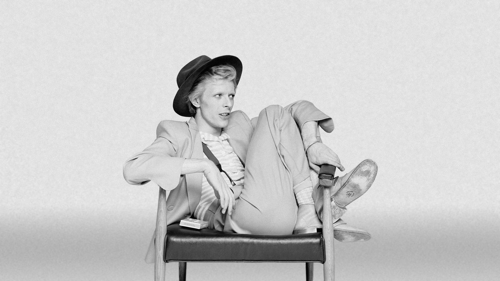 David Bowie, fedora, suit, Full HD Desktop Wallpaper