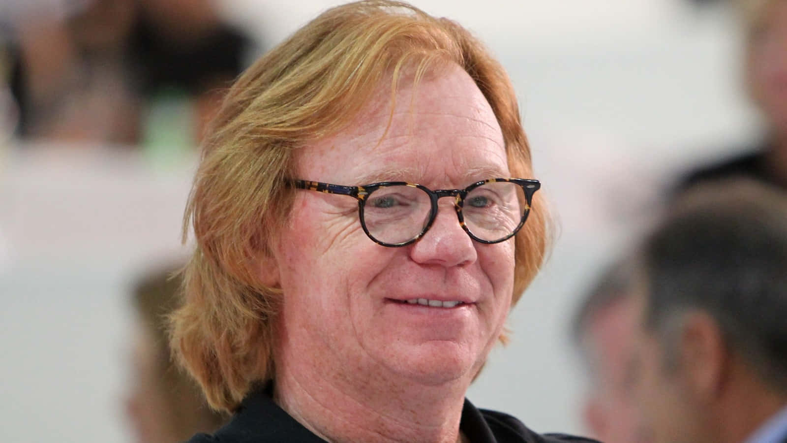 David Caruso, reddish-blond hair, tortoiseshell glasses, HD Desktop Wallpaper