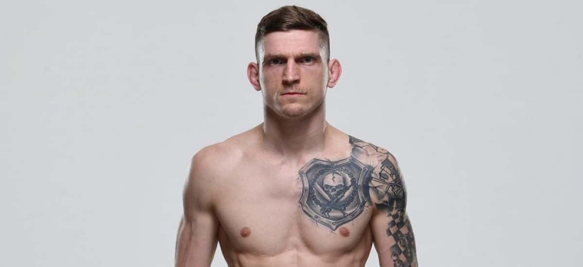 David Dvořák, muscular man, stern expression, SD Desktop Wallpaper