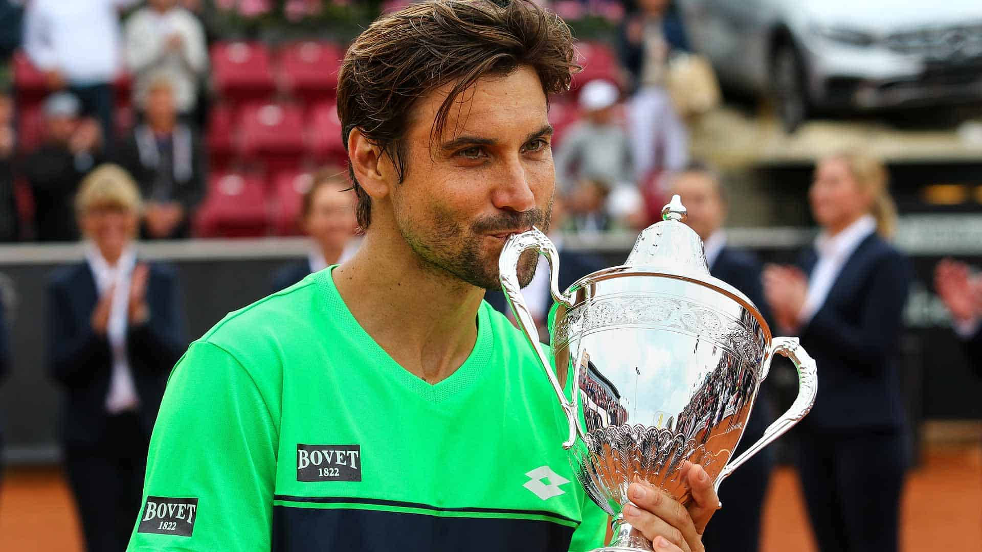 David Ferrer, bright green shirt, gleaming silver trophy, Full HD Desktop Wallpaper