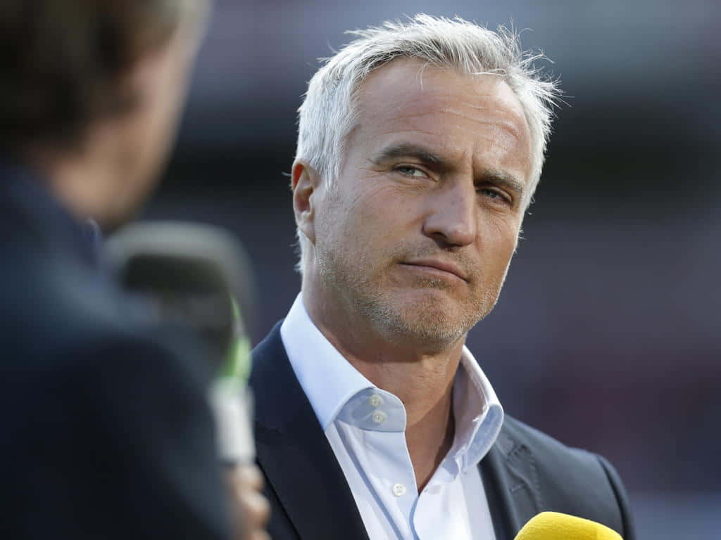 David Ginola, gray hair, suit, SD Desktop Wallpaper